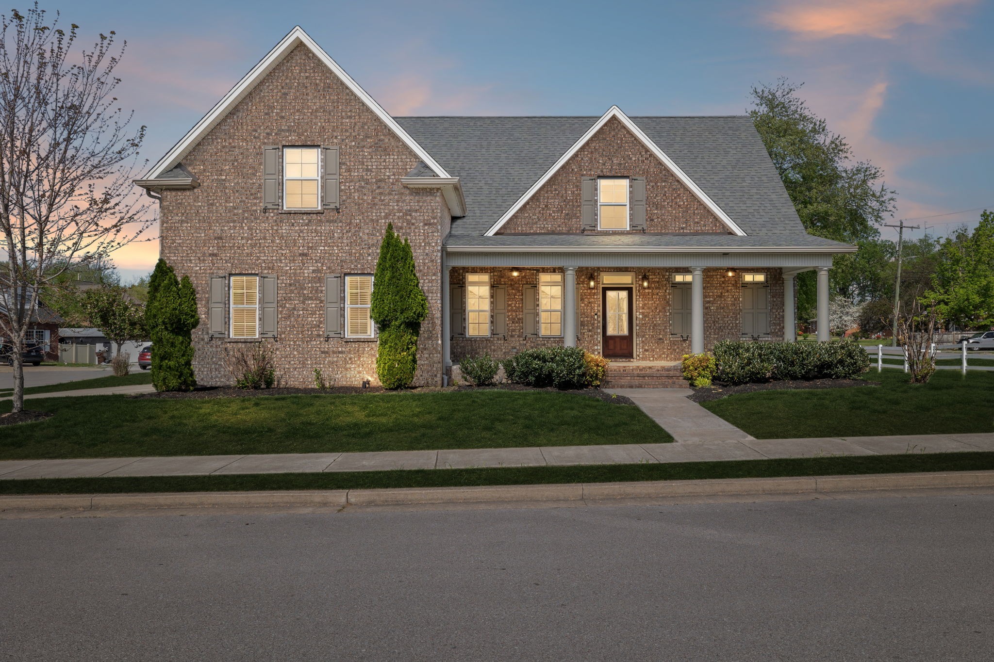 700 Keeton Ct, Old Hickory, TN 37138