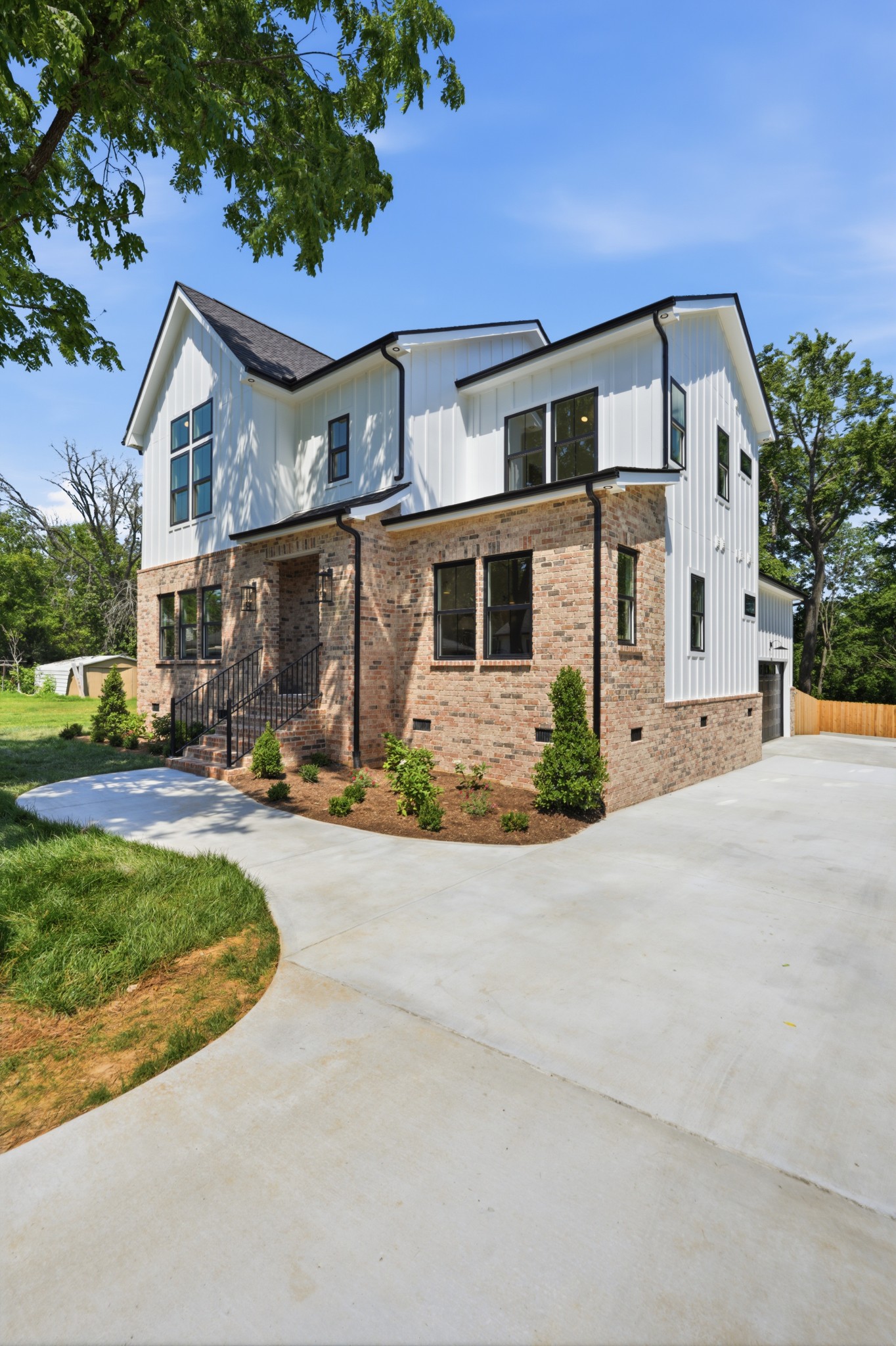 3819B Edwards Ave, Nashville, TN 37216