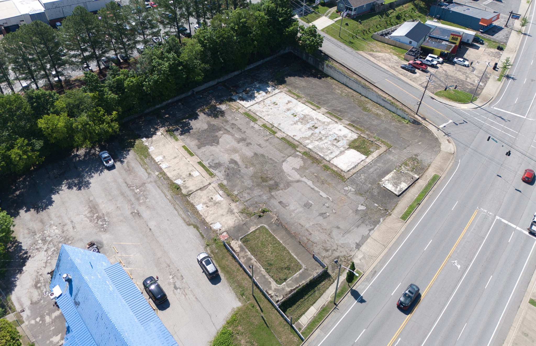1508 Memorial Blvd, Springfield, TN 37172