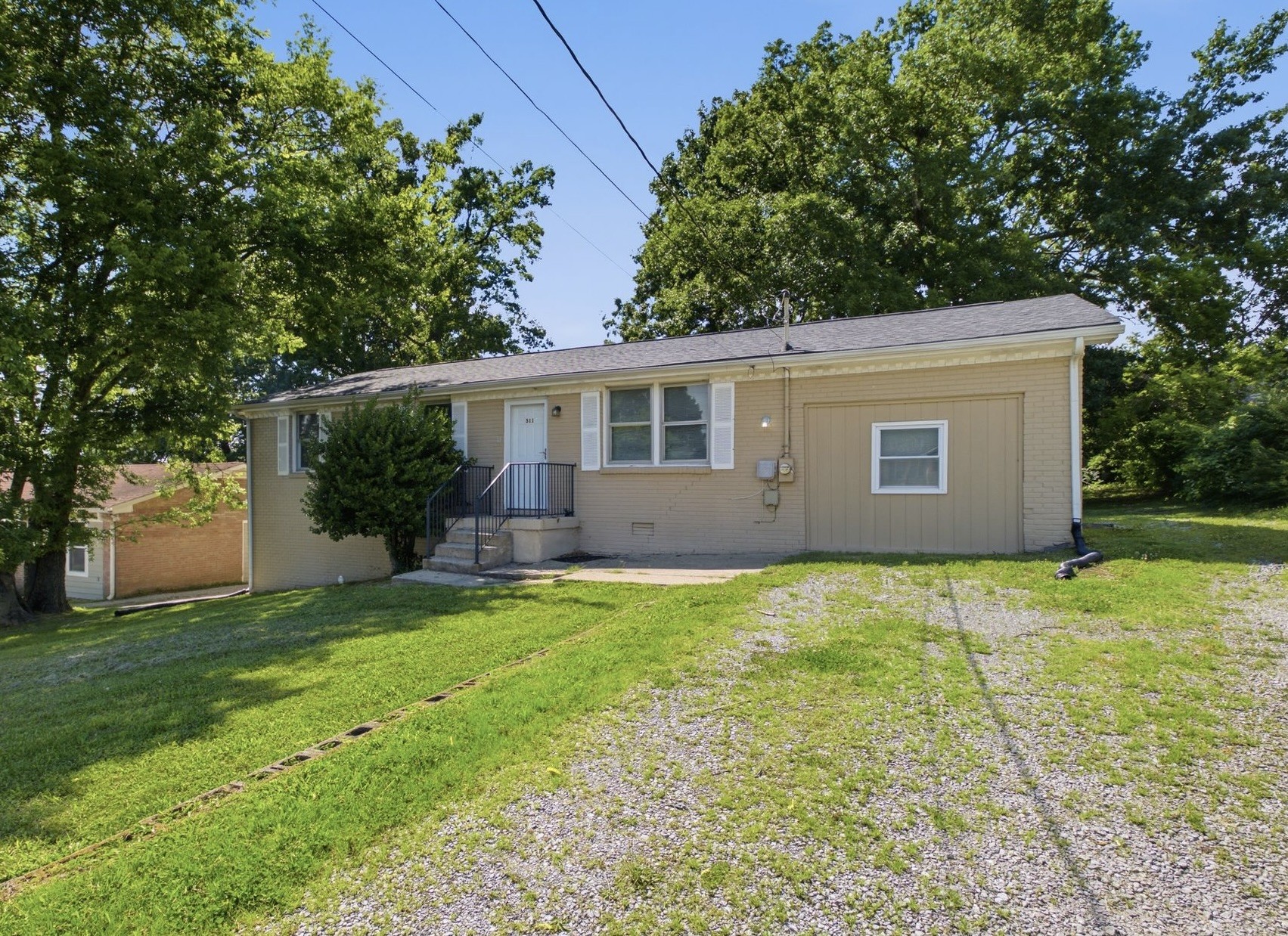 311 Janette Ave, Goodlettsville, TN 37072