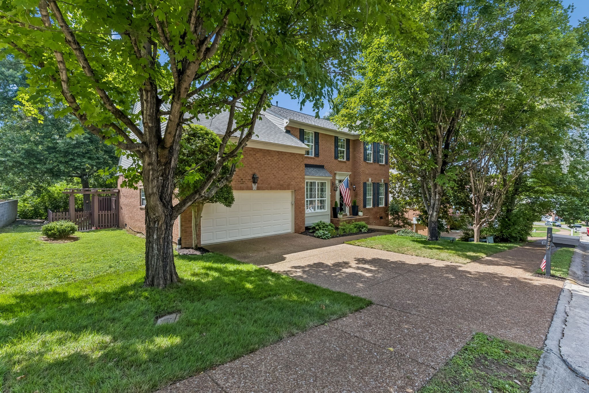6932 Harpeth Glen Trce, Nashville, TN 37221