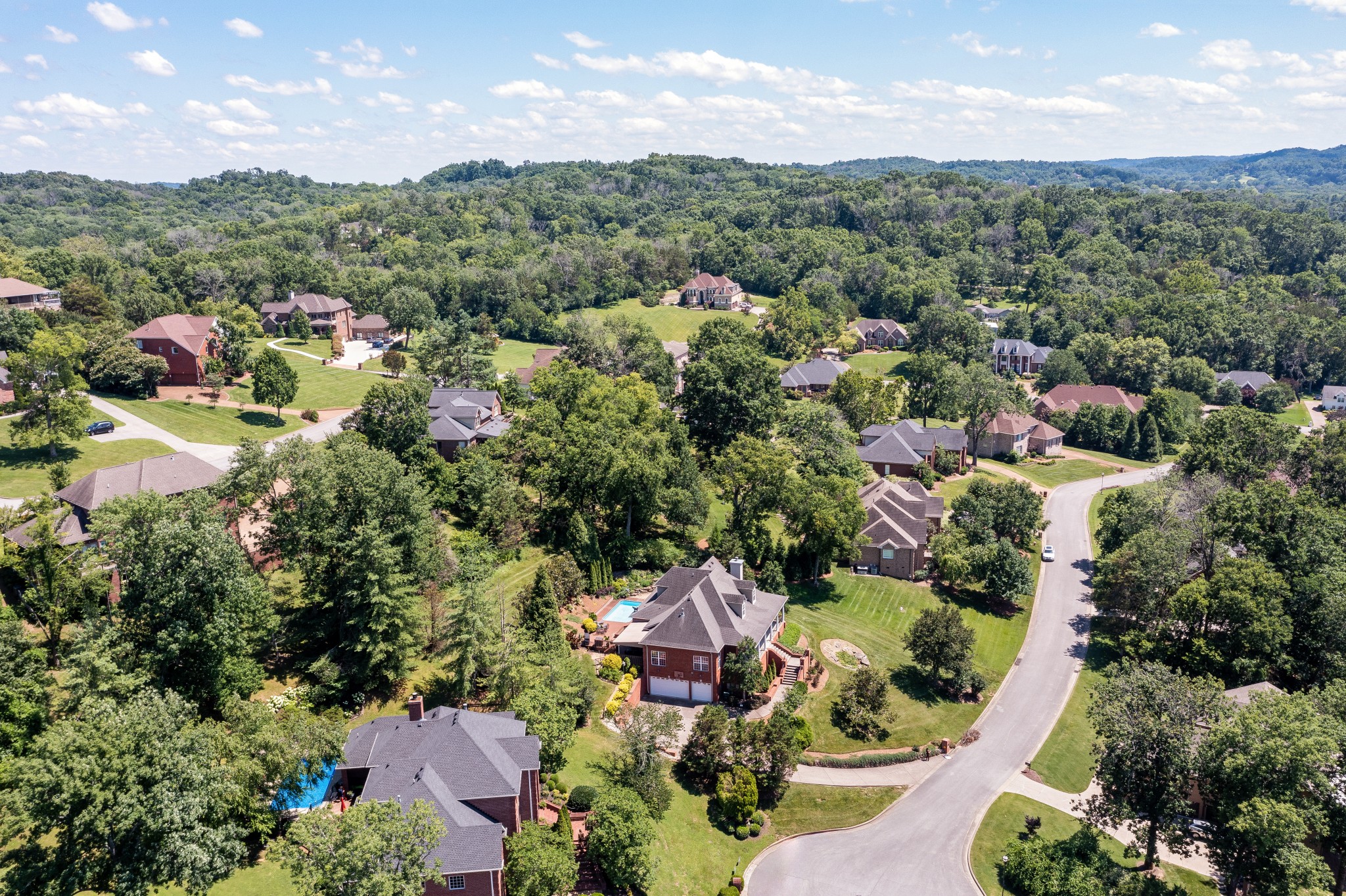 8216 W Chase Ct, Nashville, TN 37221