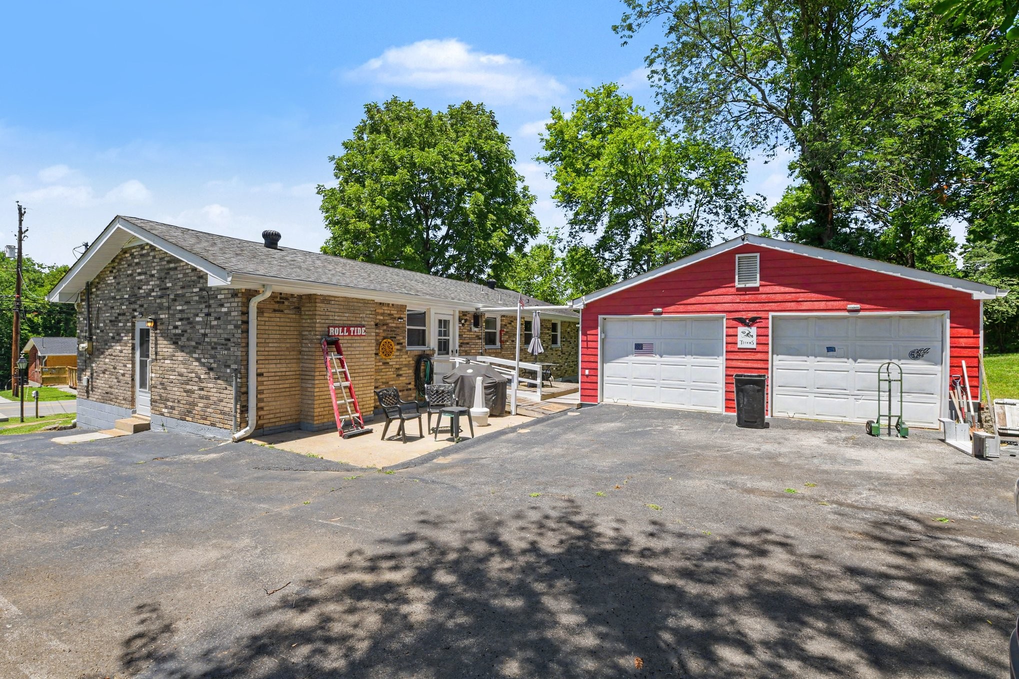 8008 Bonnafair Dr, Hermitage, TN 37076