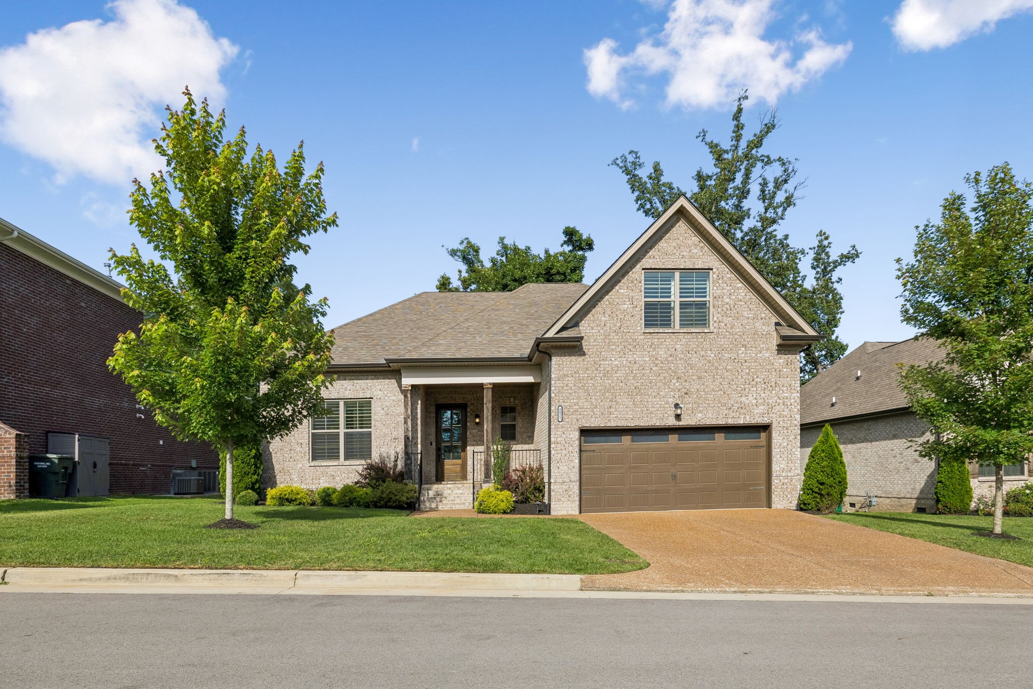 8021 Still Spring Ridge Dr, Nashville, TN 37221