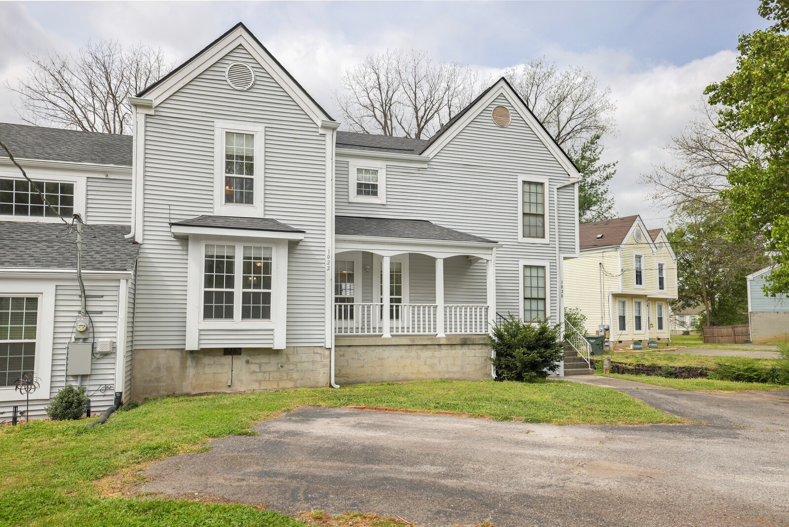 1022 Rachels Square Dr, Hermitage, TN 37076