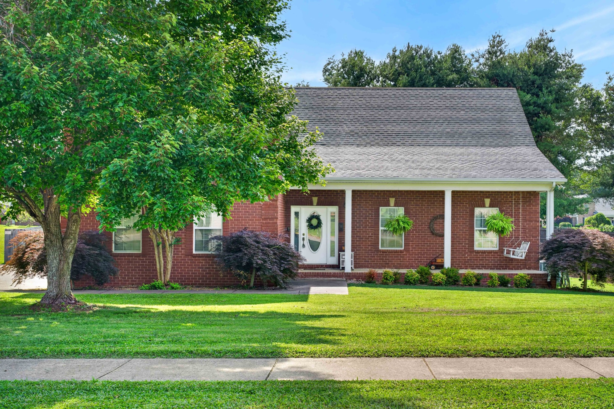 120 Strassle Dr, White House, TN 37188
