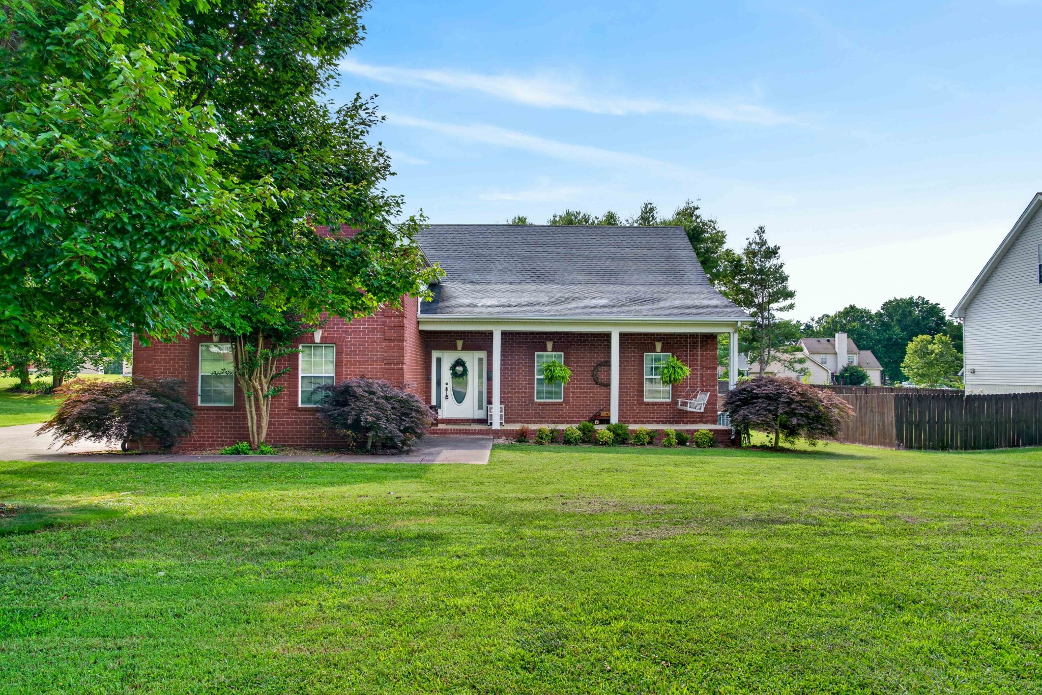 120 Strassle Dr, White House, TN 37188