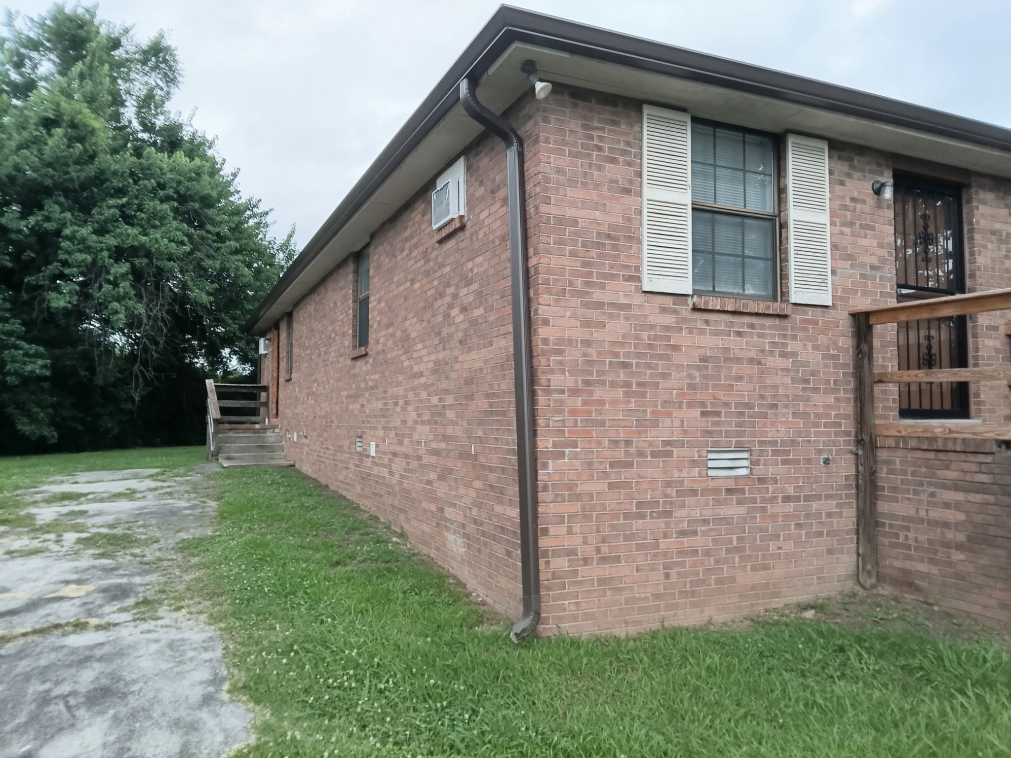 3418 W Hamilton Ave, Nashville, TN 37218