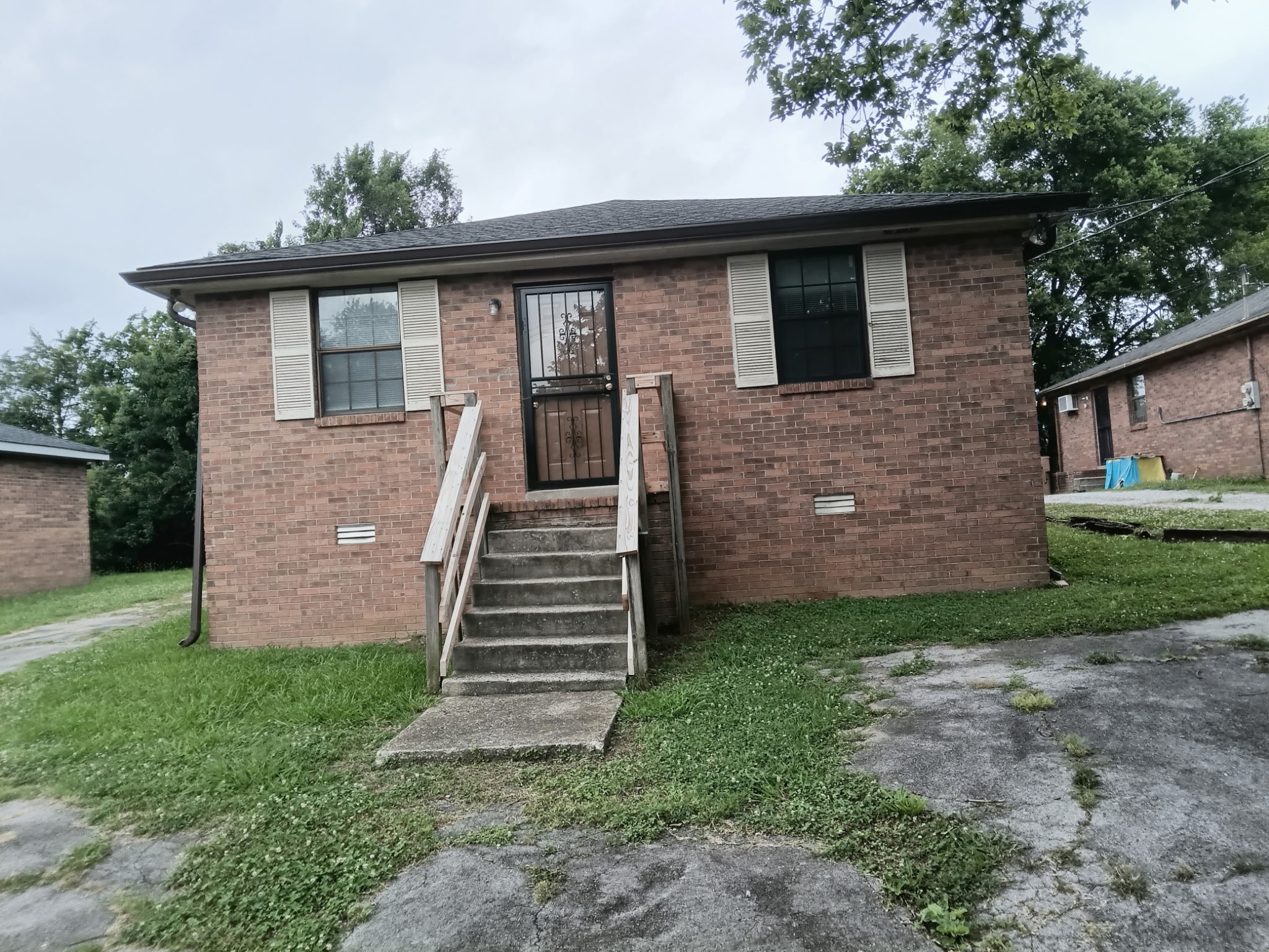 3418 W Hamilton Ave, Nashville, TN 37218