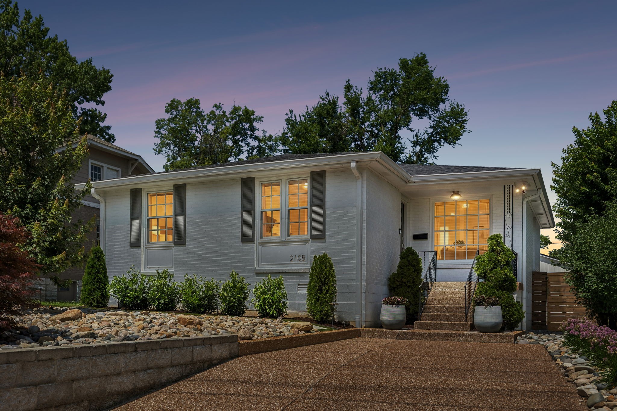2105 18th Ave S, Nashville, TN 37212