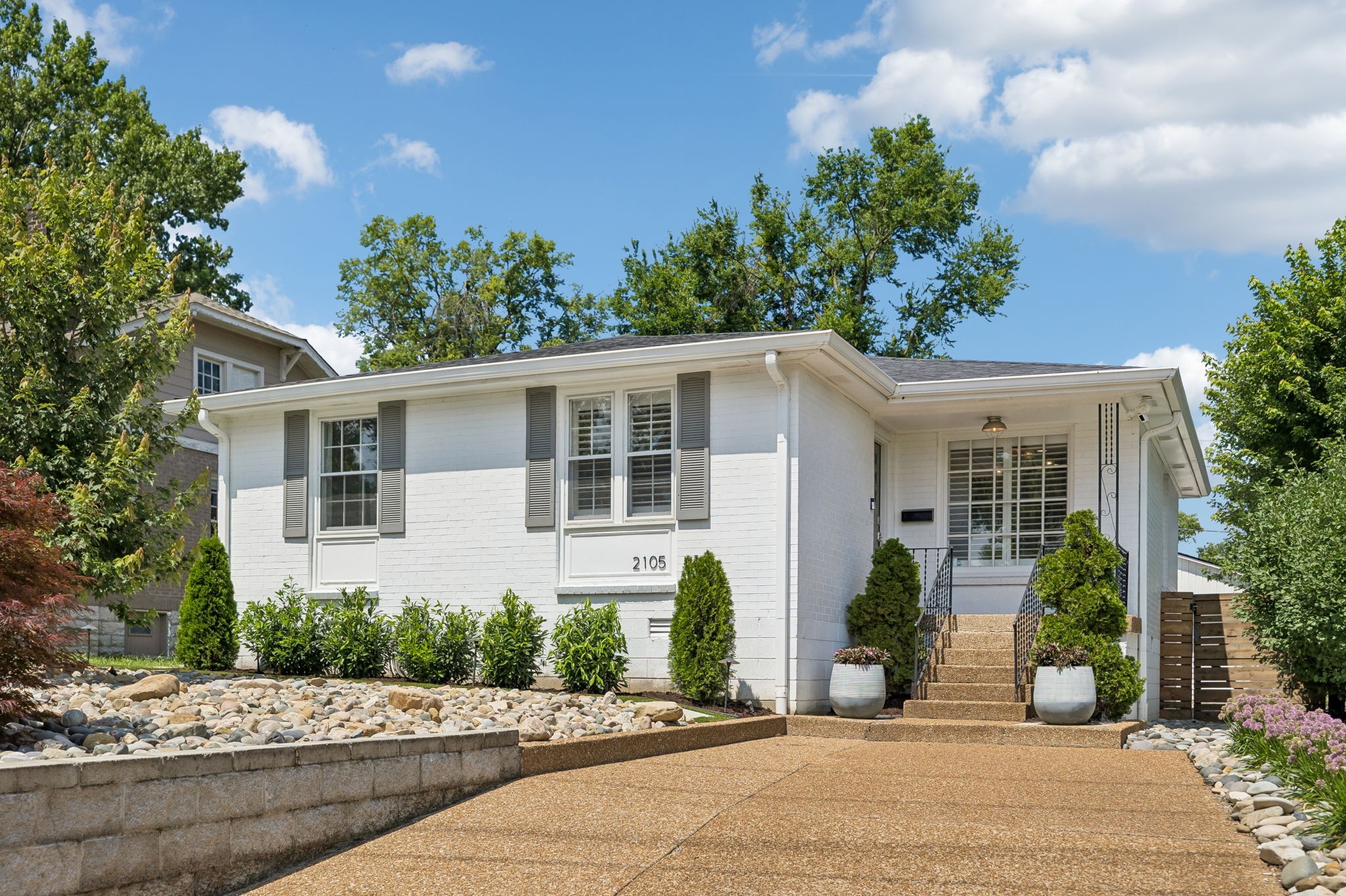 2105 18th Ave S, Nashville, TN 37212