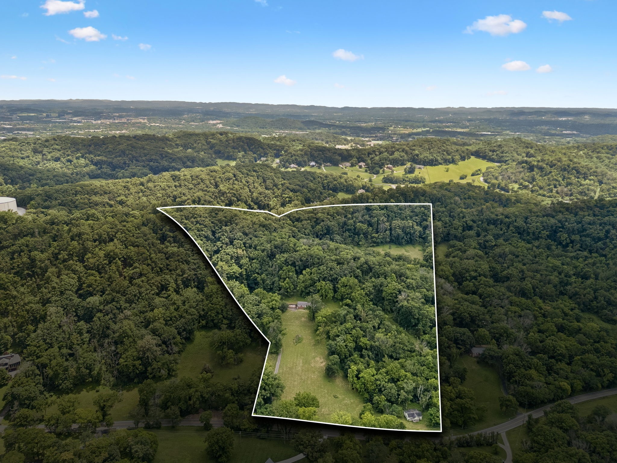 2268 N Berrys Chapel Rd, Franklin, TN 37069