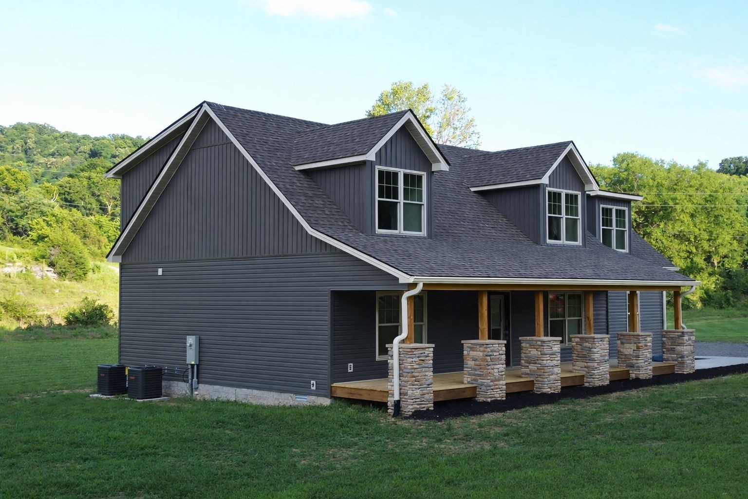 210 Granville Hwy, Chestnut Mound, TN 38552