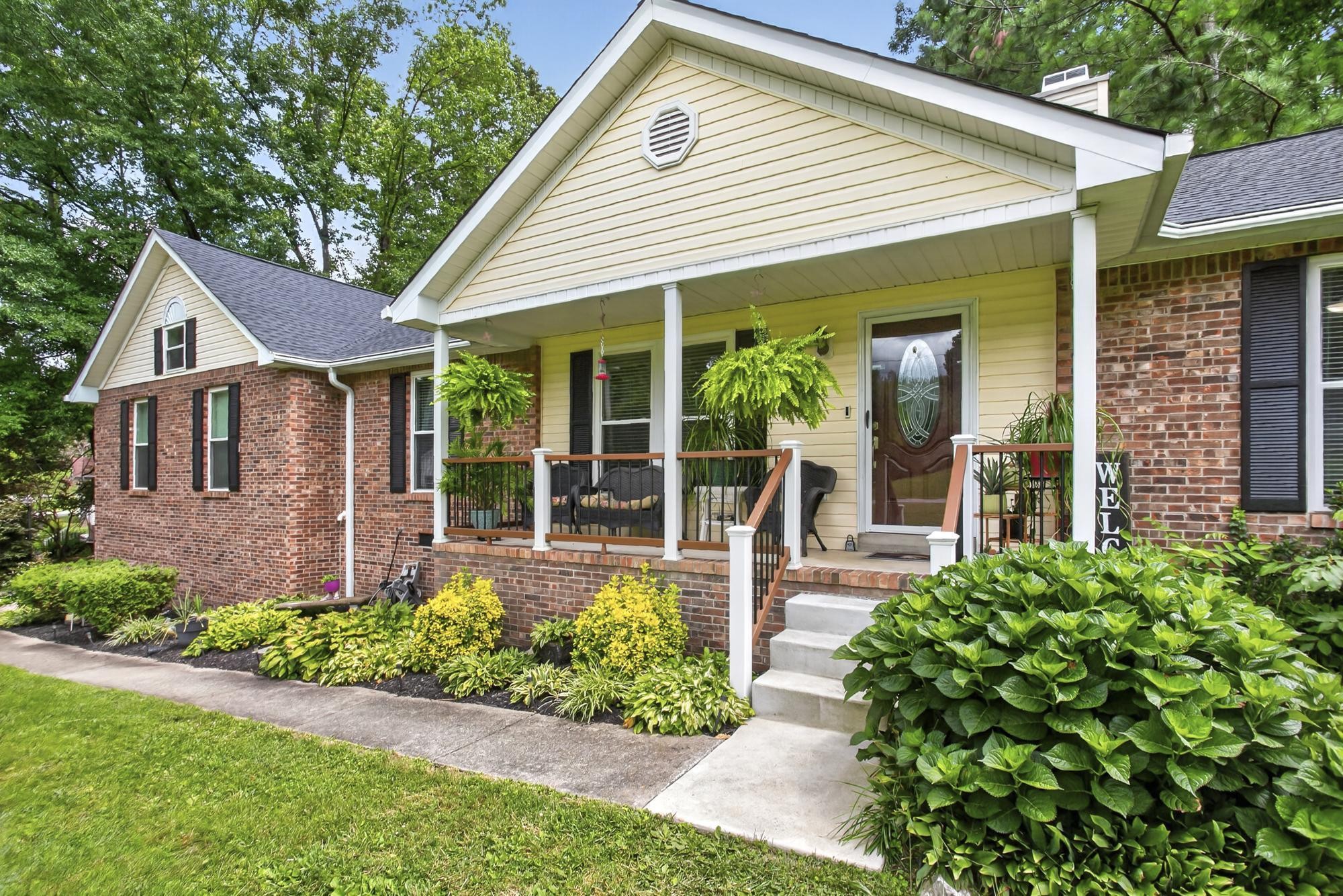 206 Allers Dr, White House, TN 37188