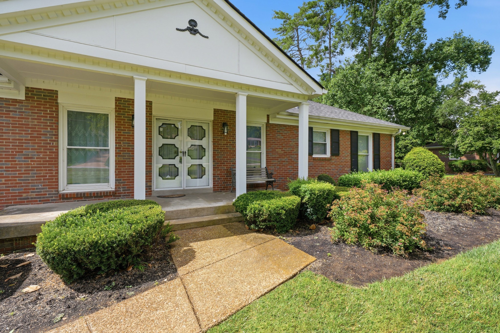 481 Broadwell Dr, Nashville, TN 37220