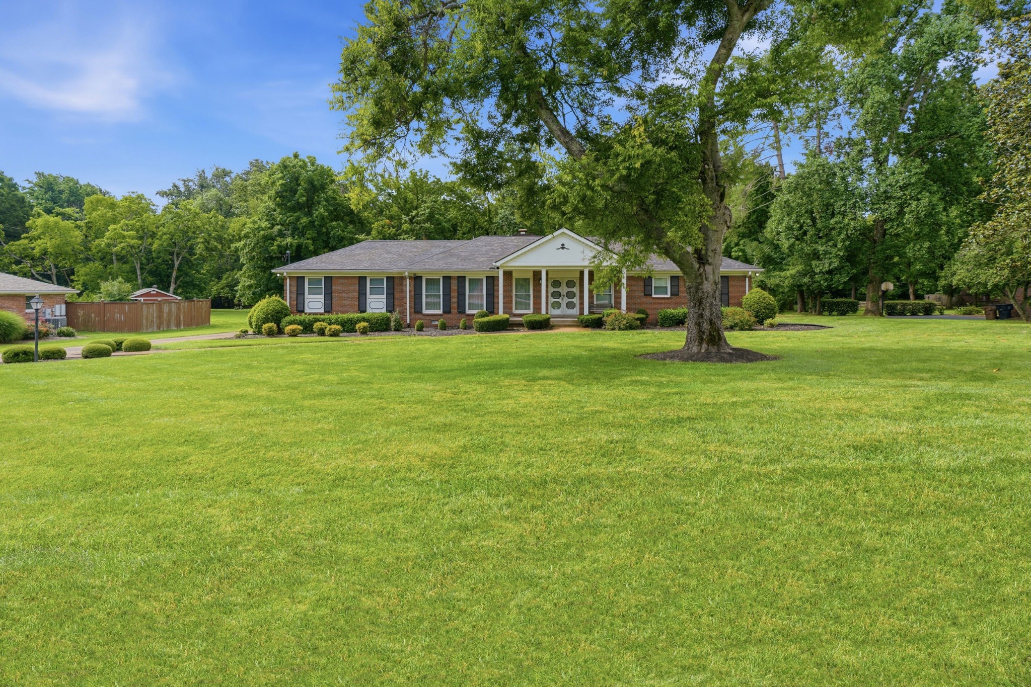 481 Broadwell Dr, Nashville, TN 37220