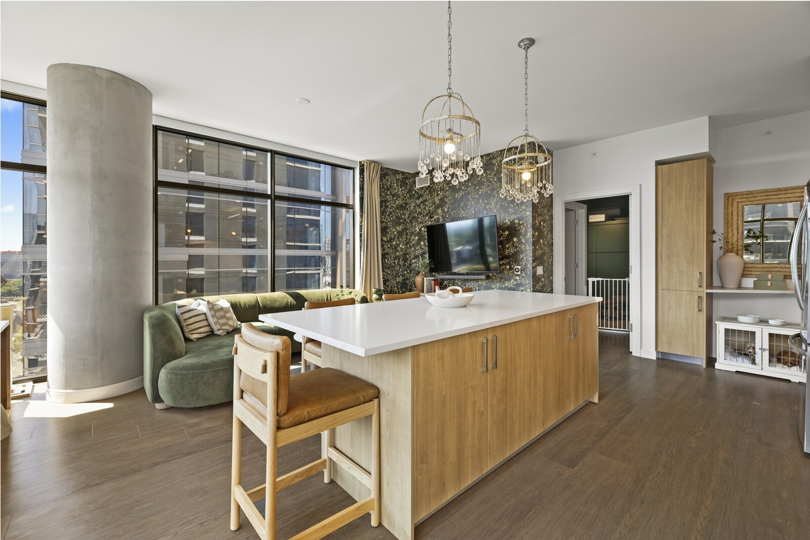 1212 Demonbreun St #1802, Nashville, TN 37203