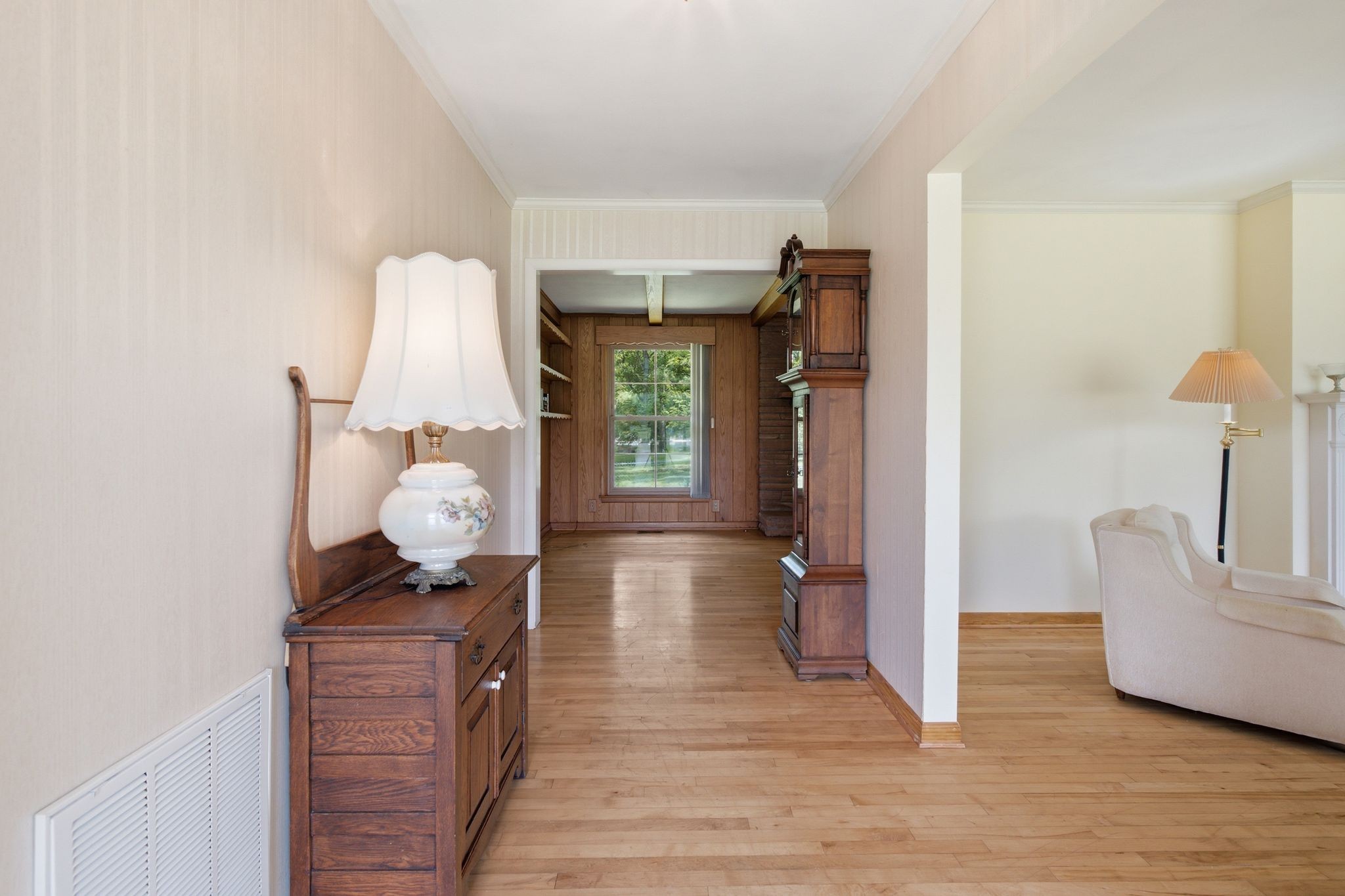 208 Lake Terrace Dr, Hendersonville, TN 37075