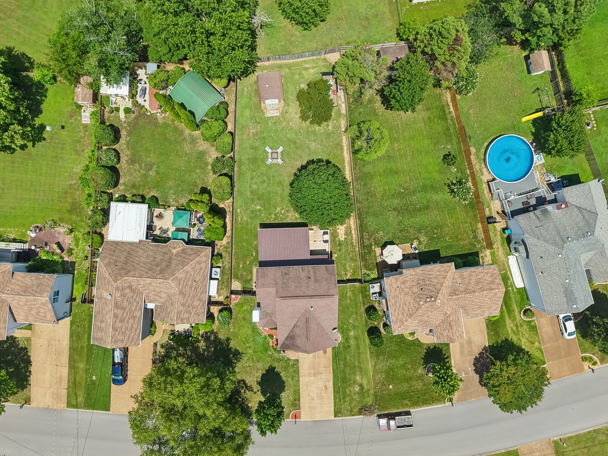 1423 Hilltop Dr, Mount Juliet, TN 37122