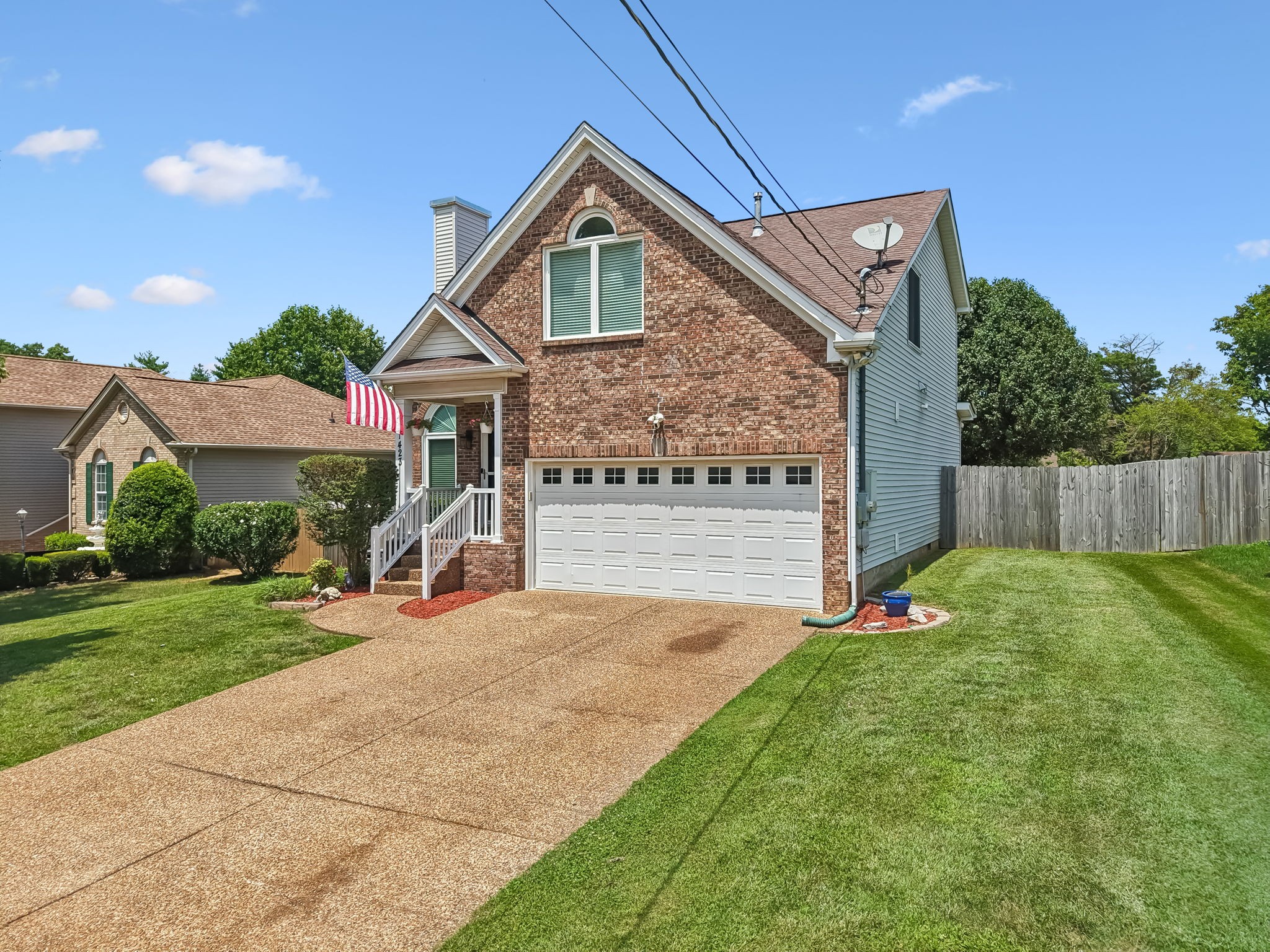 1423 Hilltop Dr, Mount Juliet, TN 37122