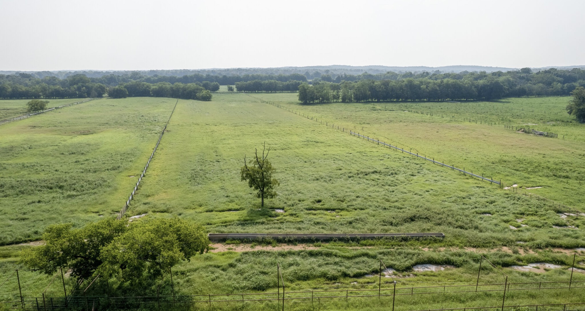 3008 Luke Moser Rd, Columbia, TN 38401