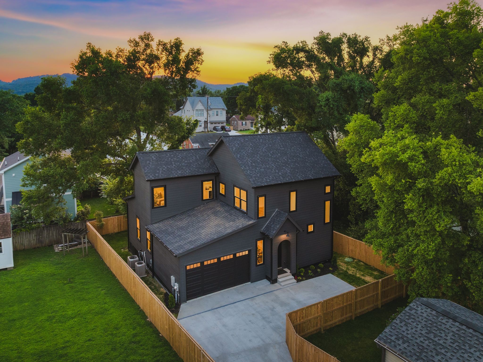 635B Freedom Pl, Nashville, TN 37209