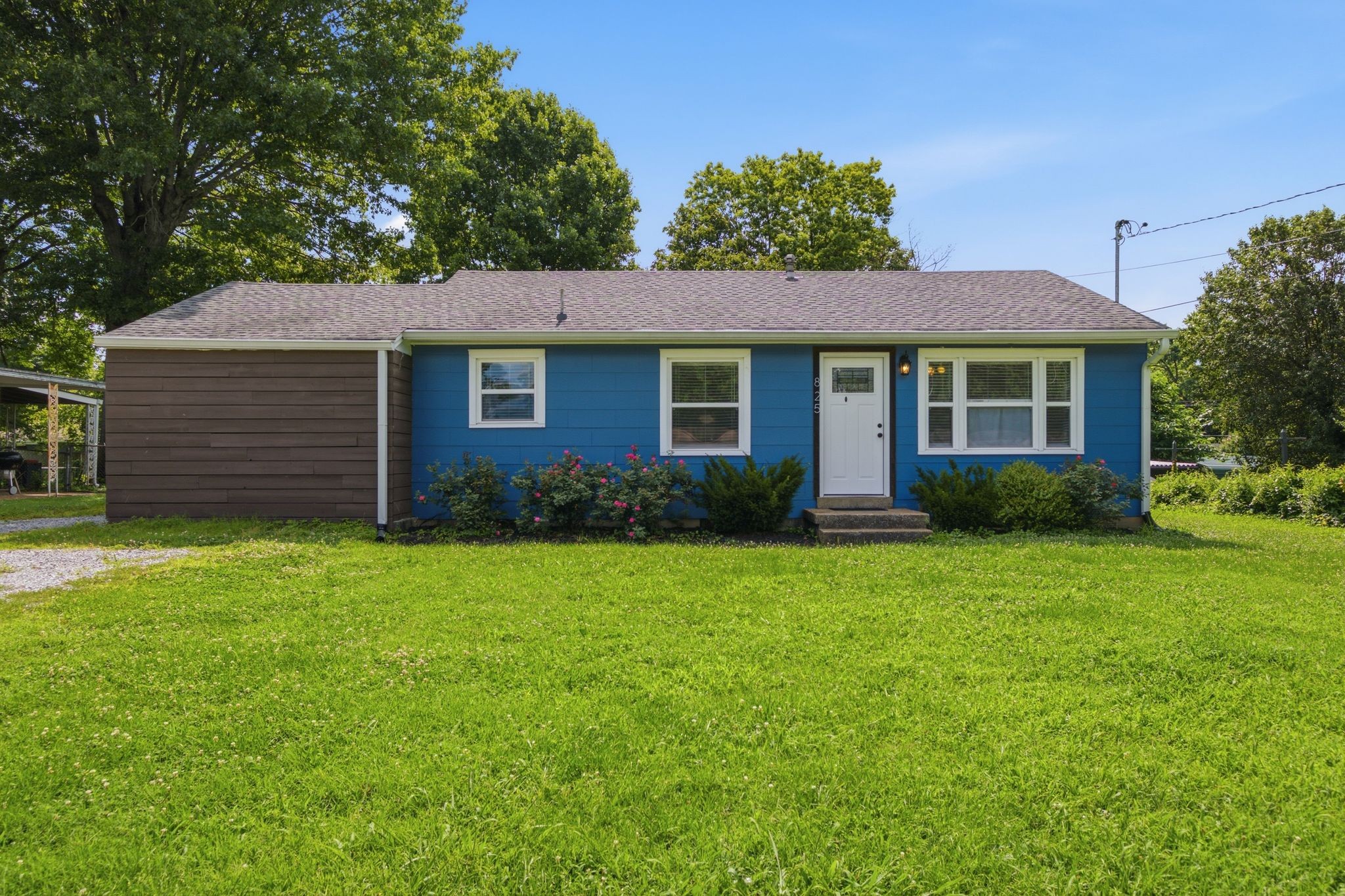 825 Spencer Ave, Gallatin, TN 37066