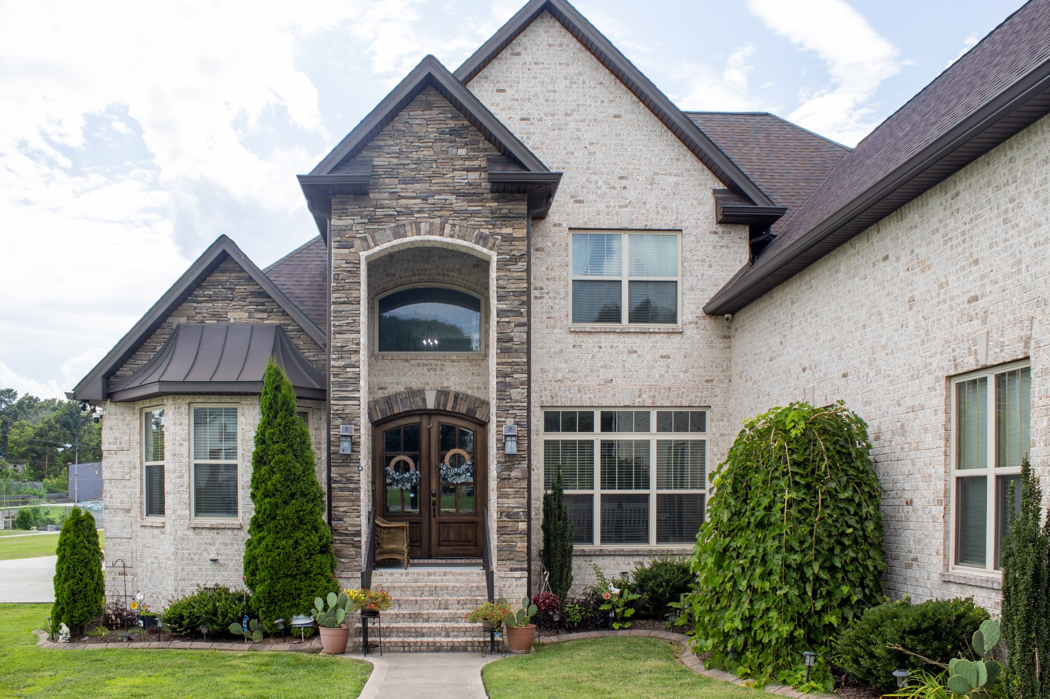 758 Waldron Rd, La Vergne, TN 37086