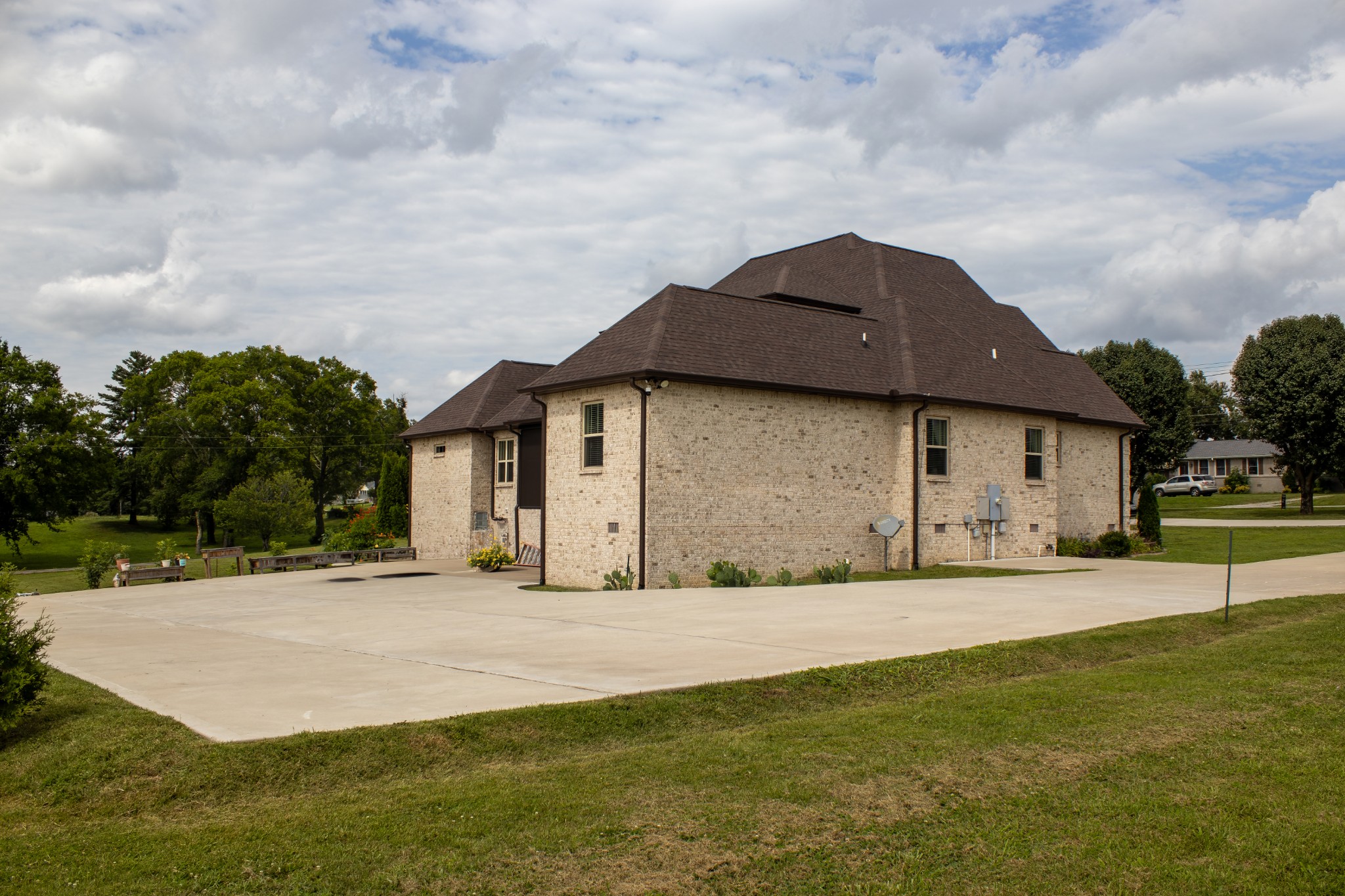758 Waldron Rd, La Vergne, TN 37086