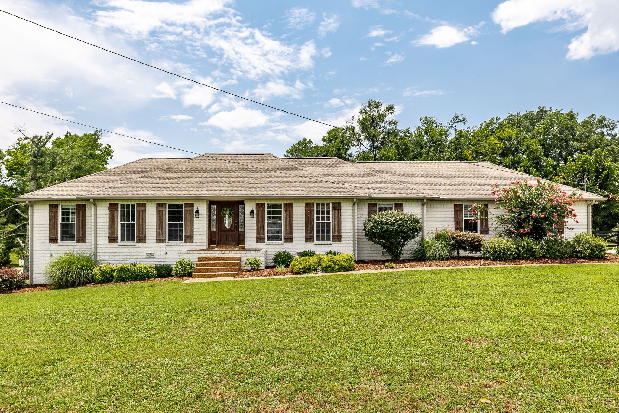 209 Brookhaven Dr, Gallatin, TN 37066