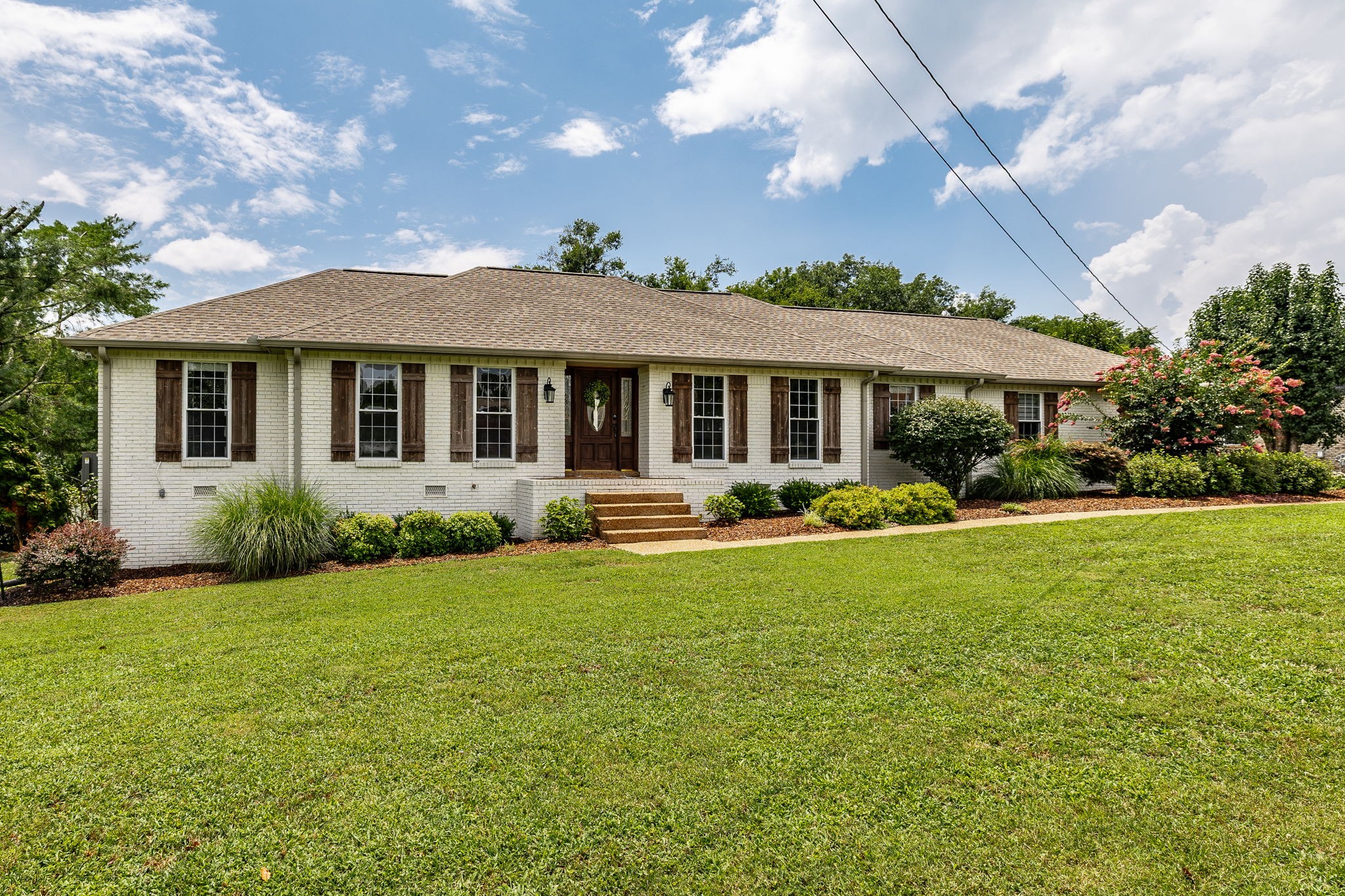 209 Brookhaven Dr, Gallatin, TN 37066