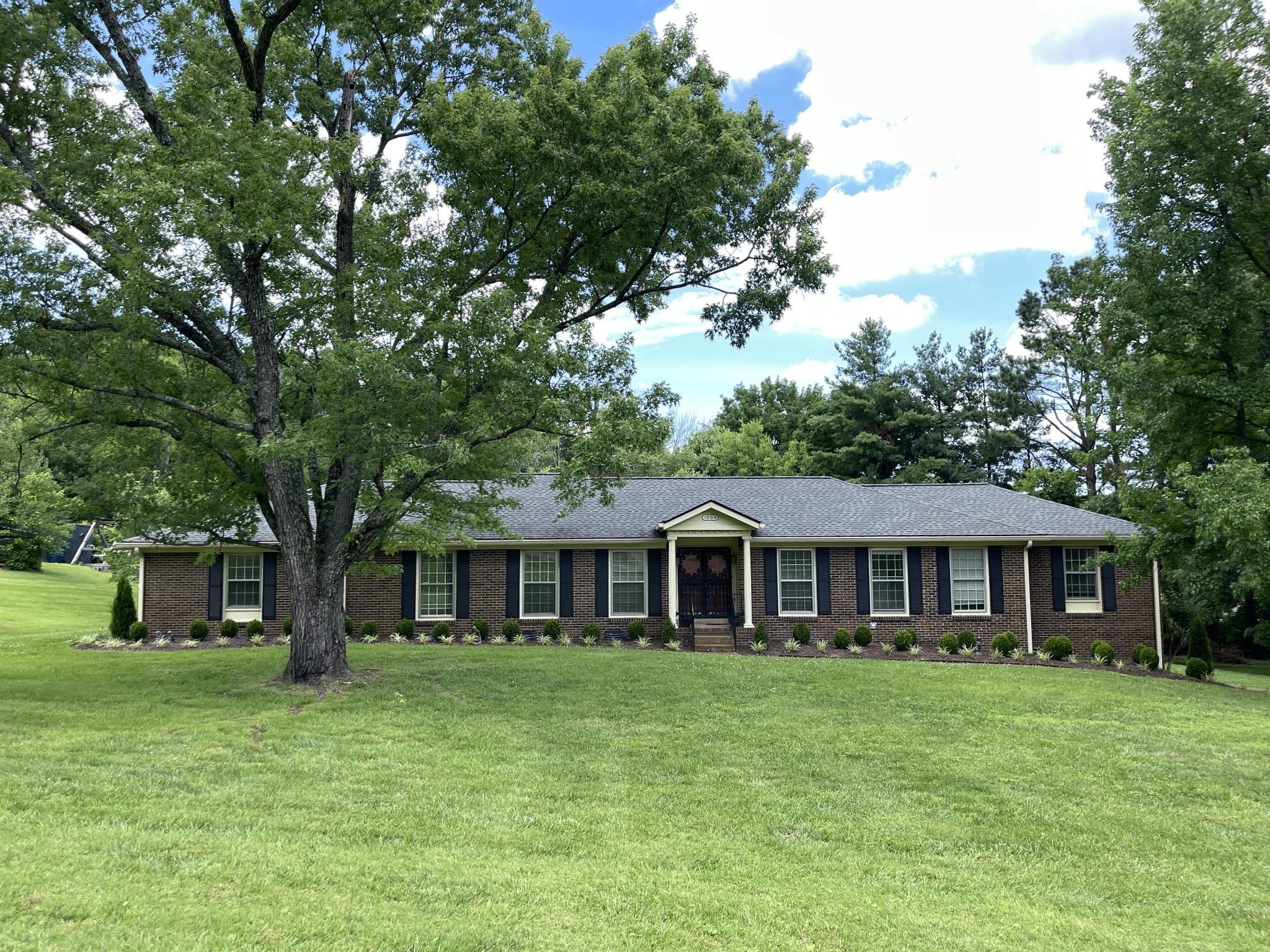1004 Highland Rd, Brentwood, TN 37027