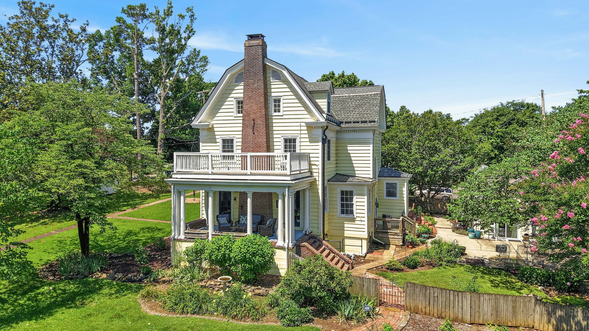1104 Riverside Rd, Old Hickory, TN 37138
