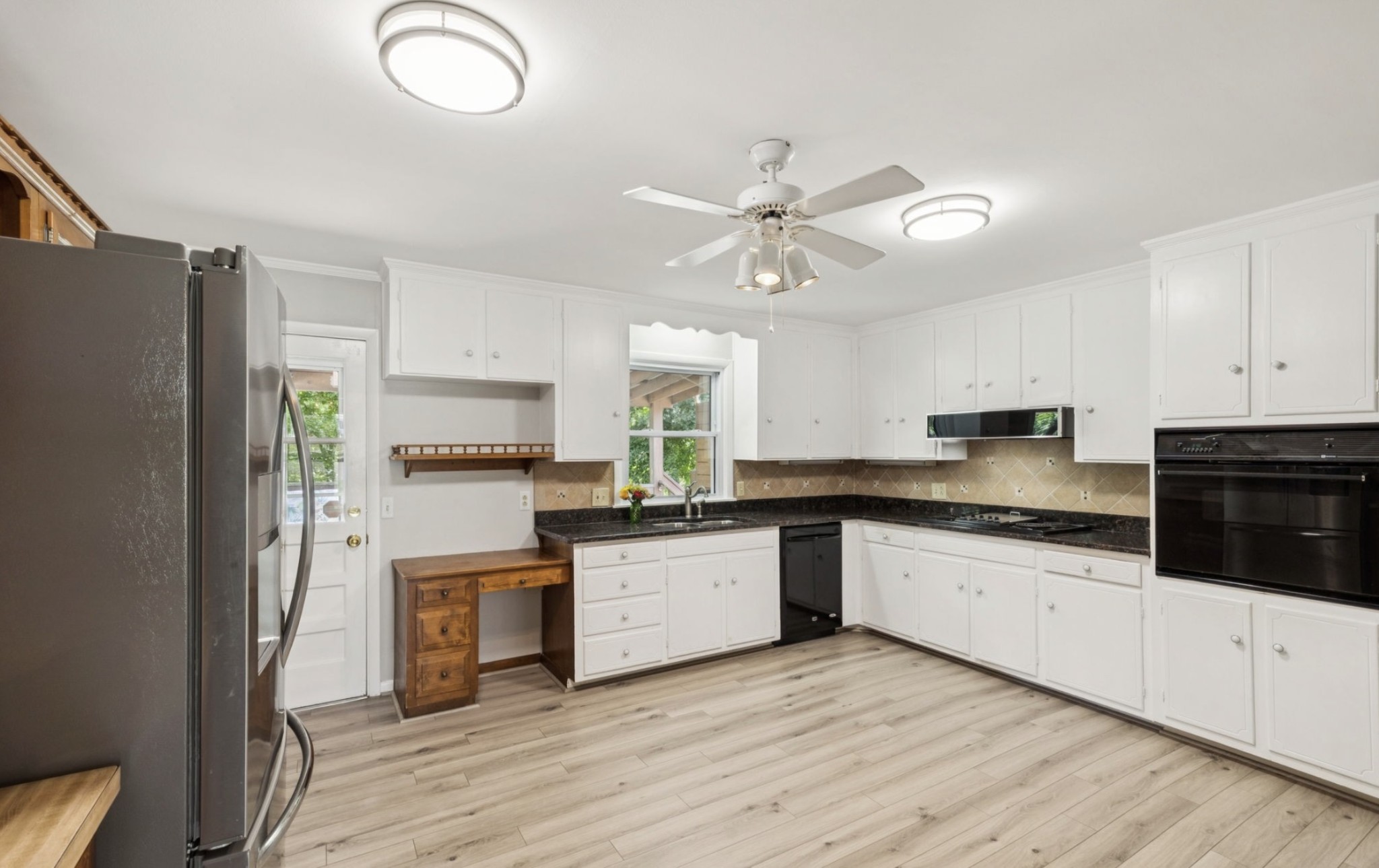 611 Iron Gate Ct, Nashville, TN 37221