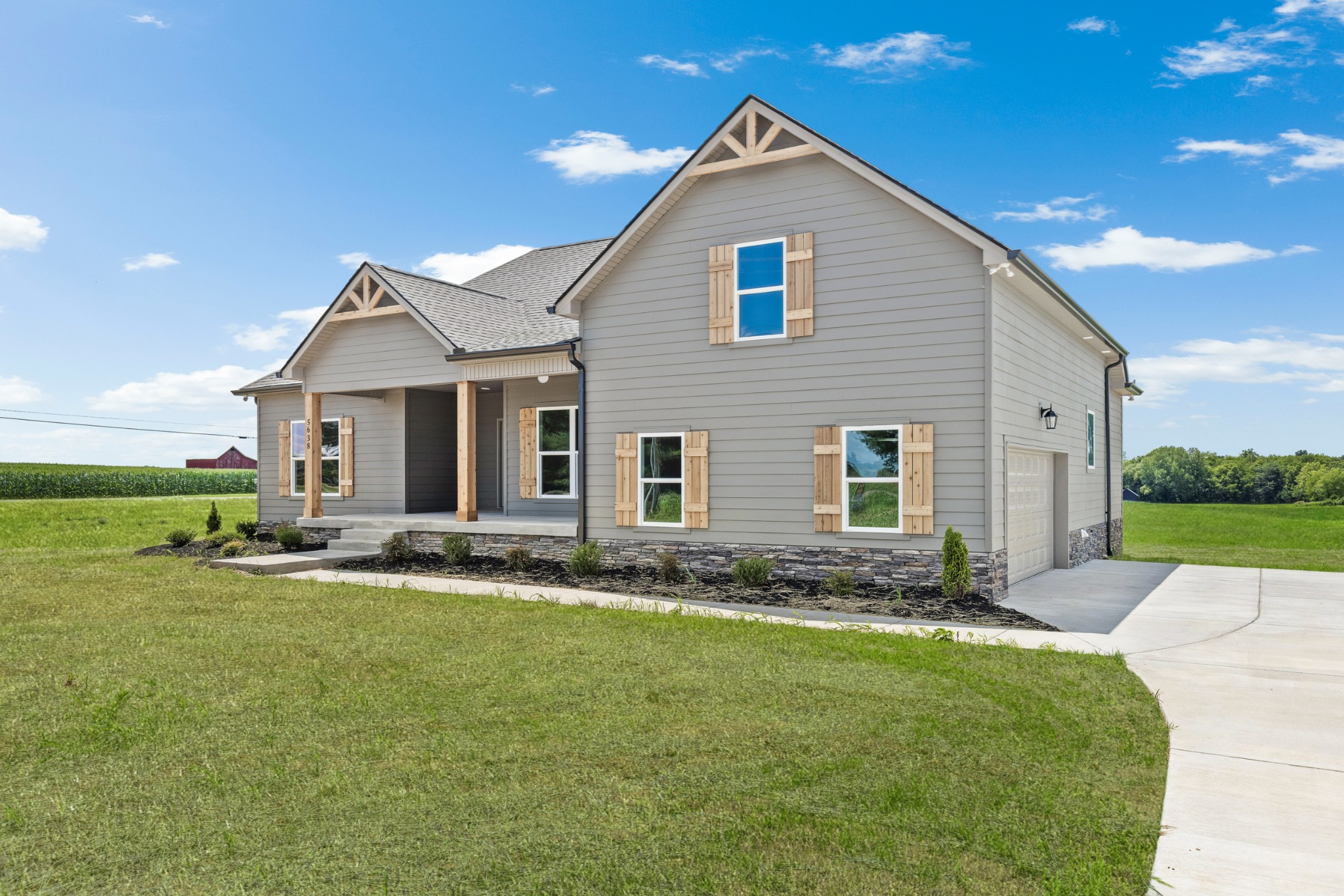 5638 Borthick Rd, Springfield, TN 37172