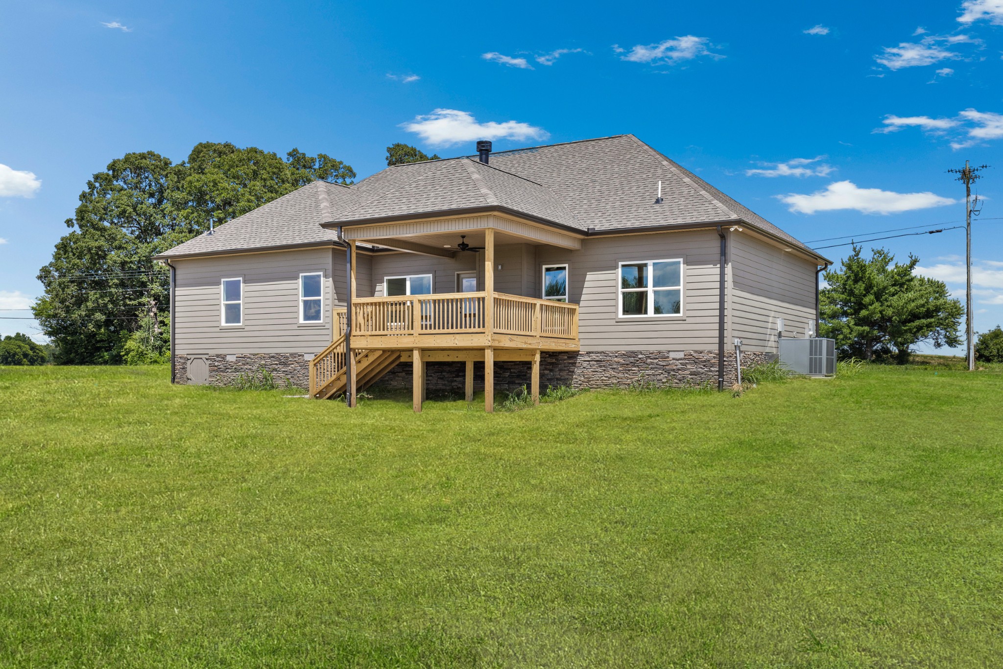 5638 Borthick Rd, Springfield, TN 37172