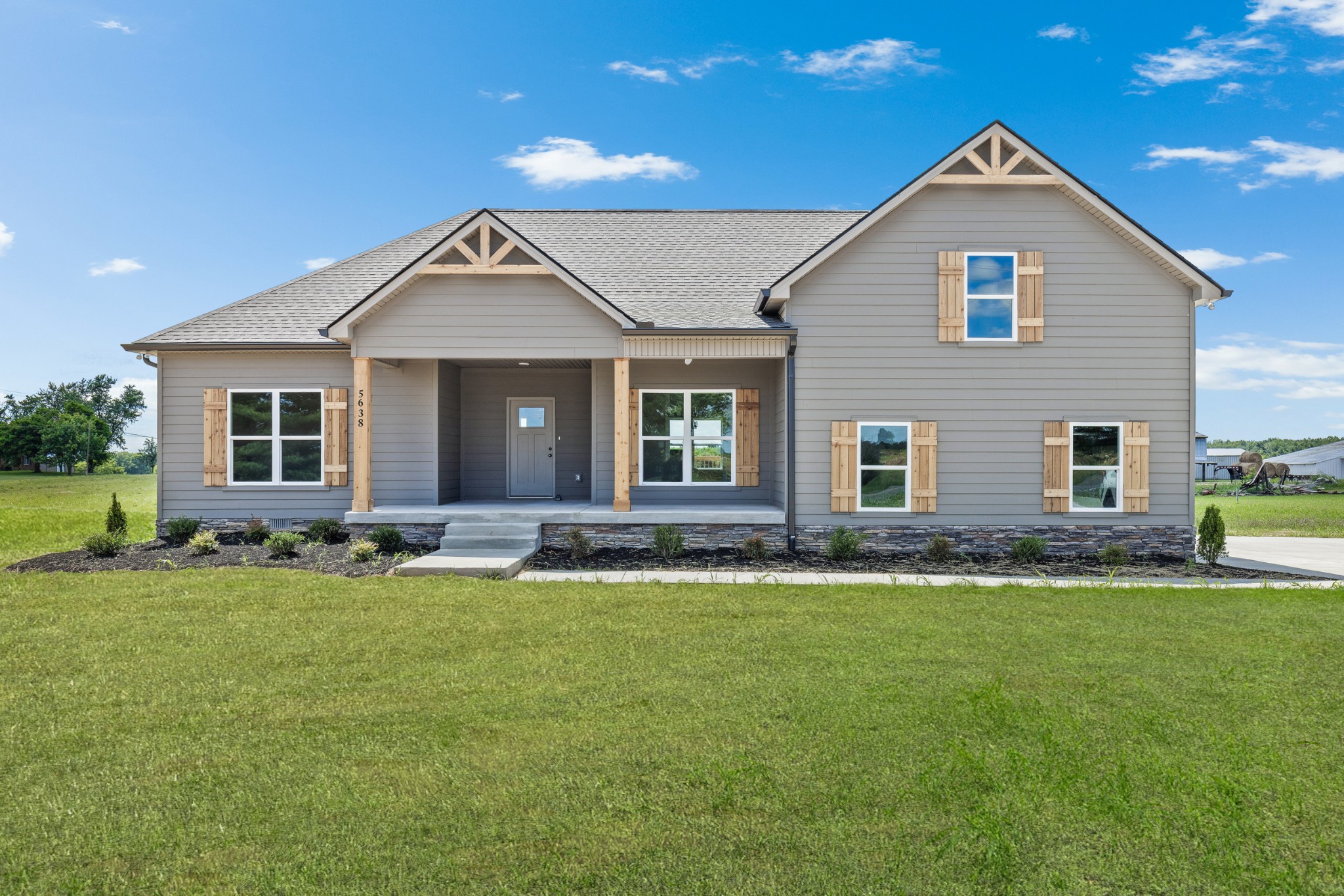 5638 Borthick Rd, Springfield, TN 37172