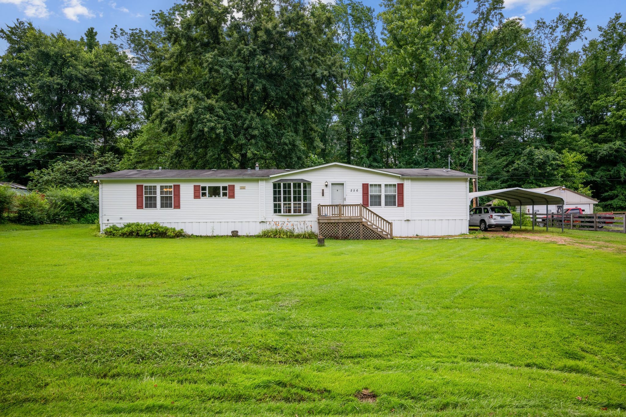 256 Hillcrest Rd, Kingston Springs, TN 37082
