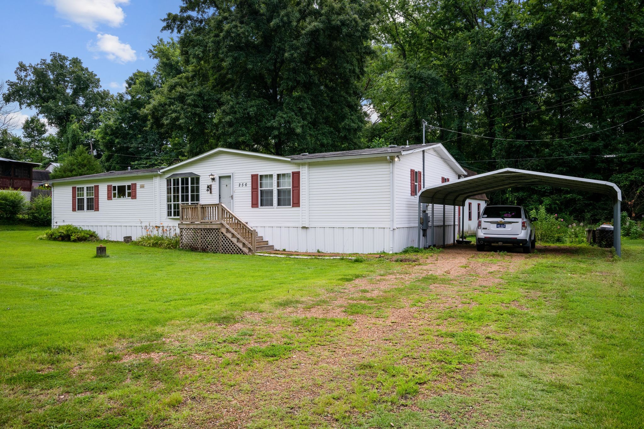 256 Hillcrest Rd, Kingston Springs, TN 37082