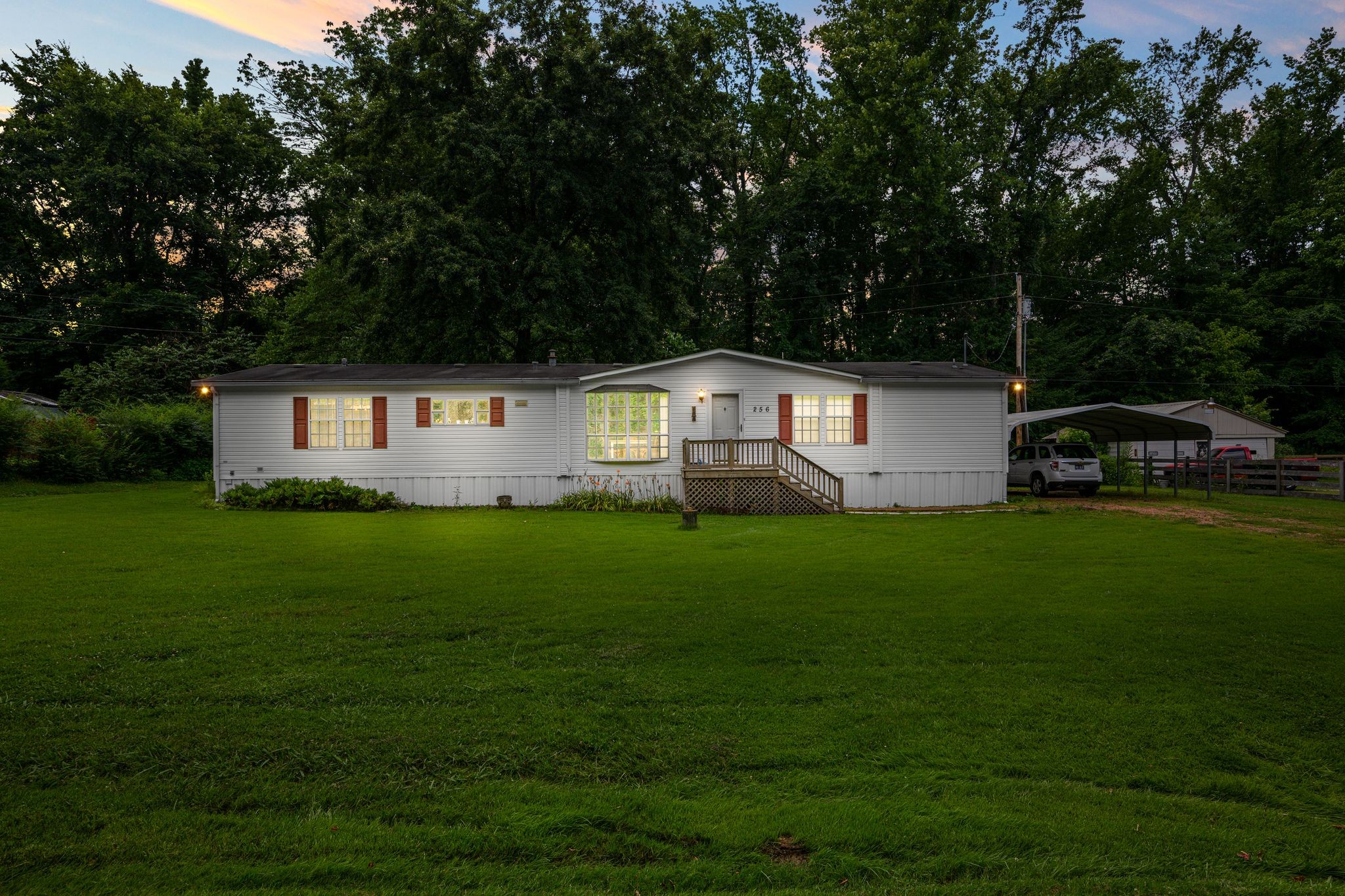256 Hillcrest Rd, Kingston Springs, TN 37082