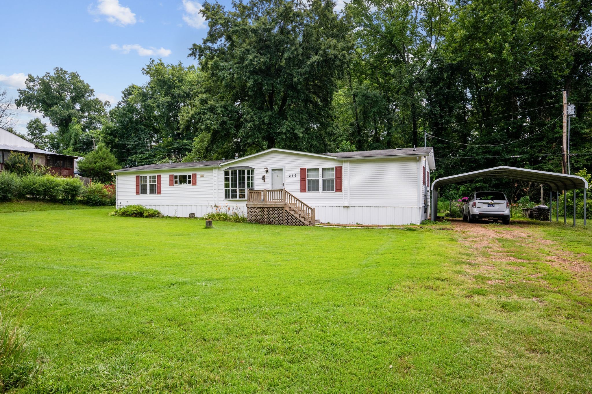 256 Hillcrest Rd, Kingston Springs, TN 37082