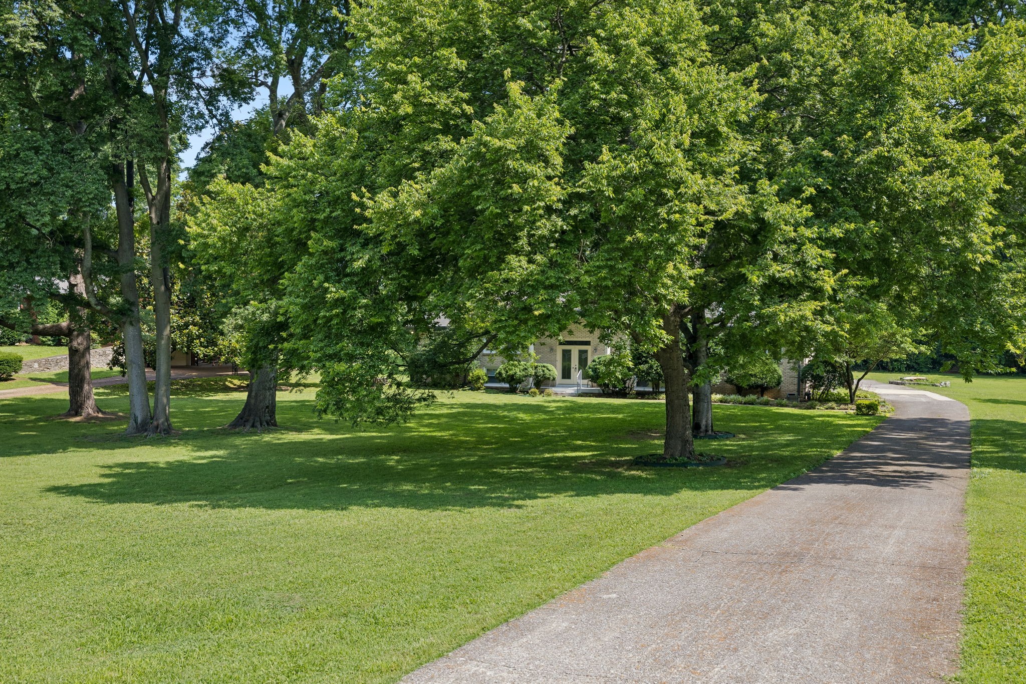 2824 Windemere Dr, Nashville, TN 37214