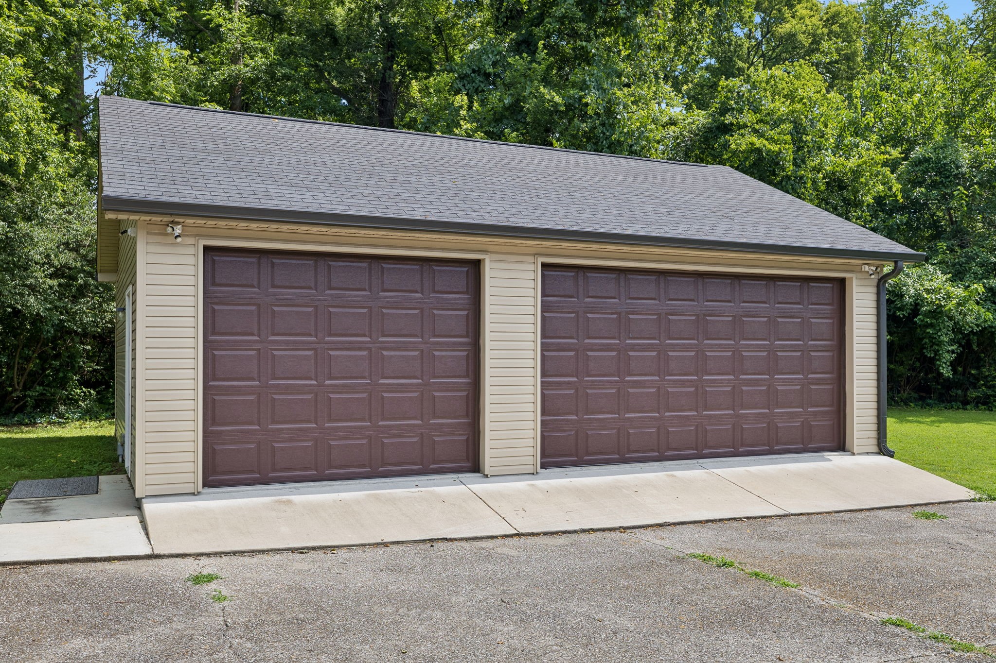 2824 Windemere Dr, Nashville, TN 37214
