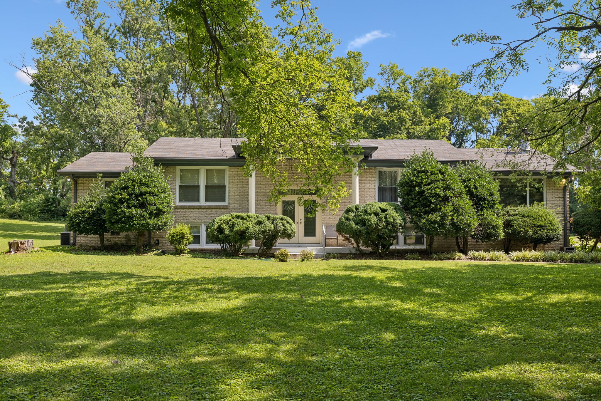 2824 Windemere Dr, Nashville, TN 37214