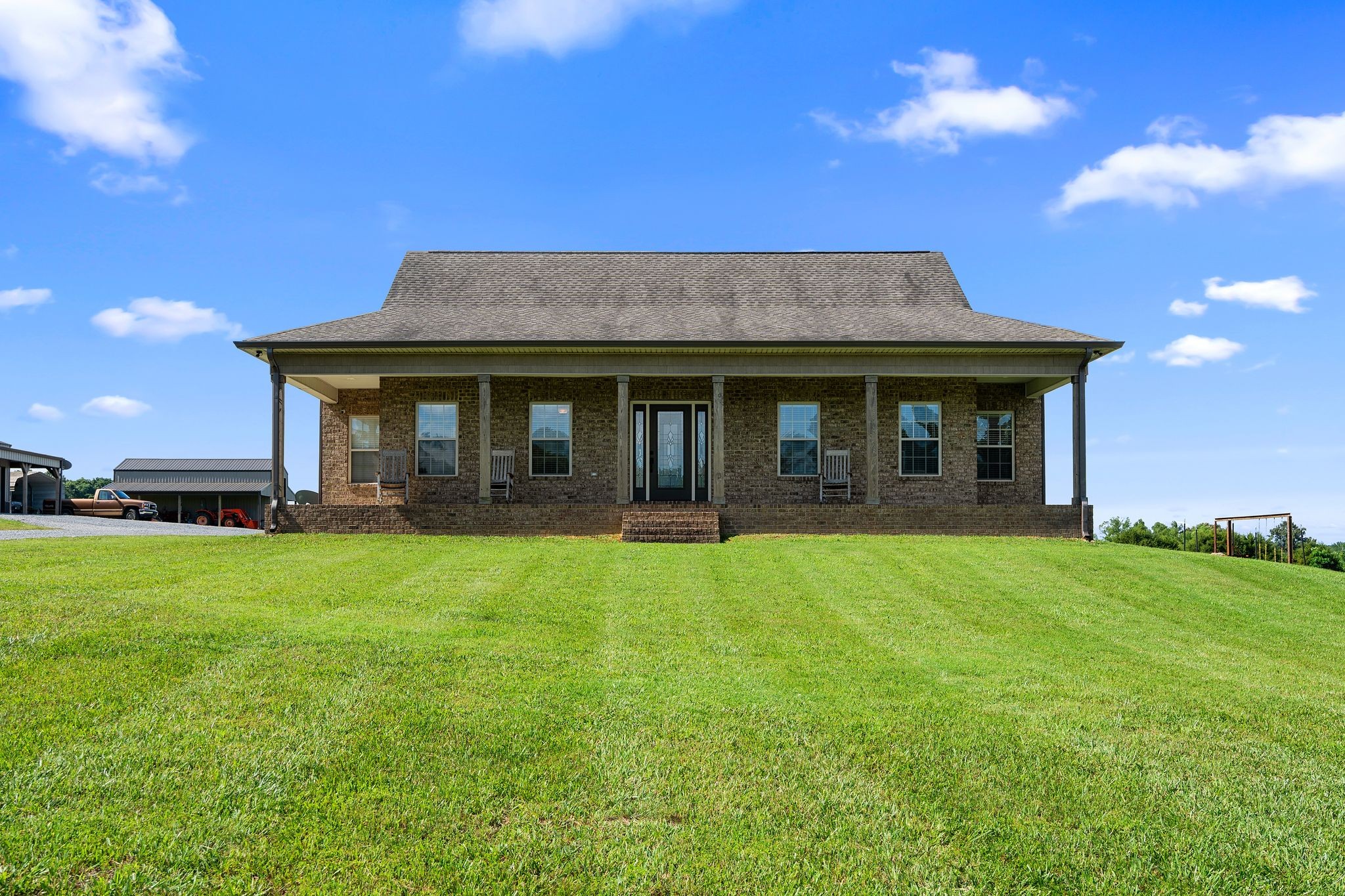 5812 Campbell Rd, Cross Plains, TN 37049