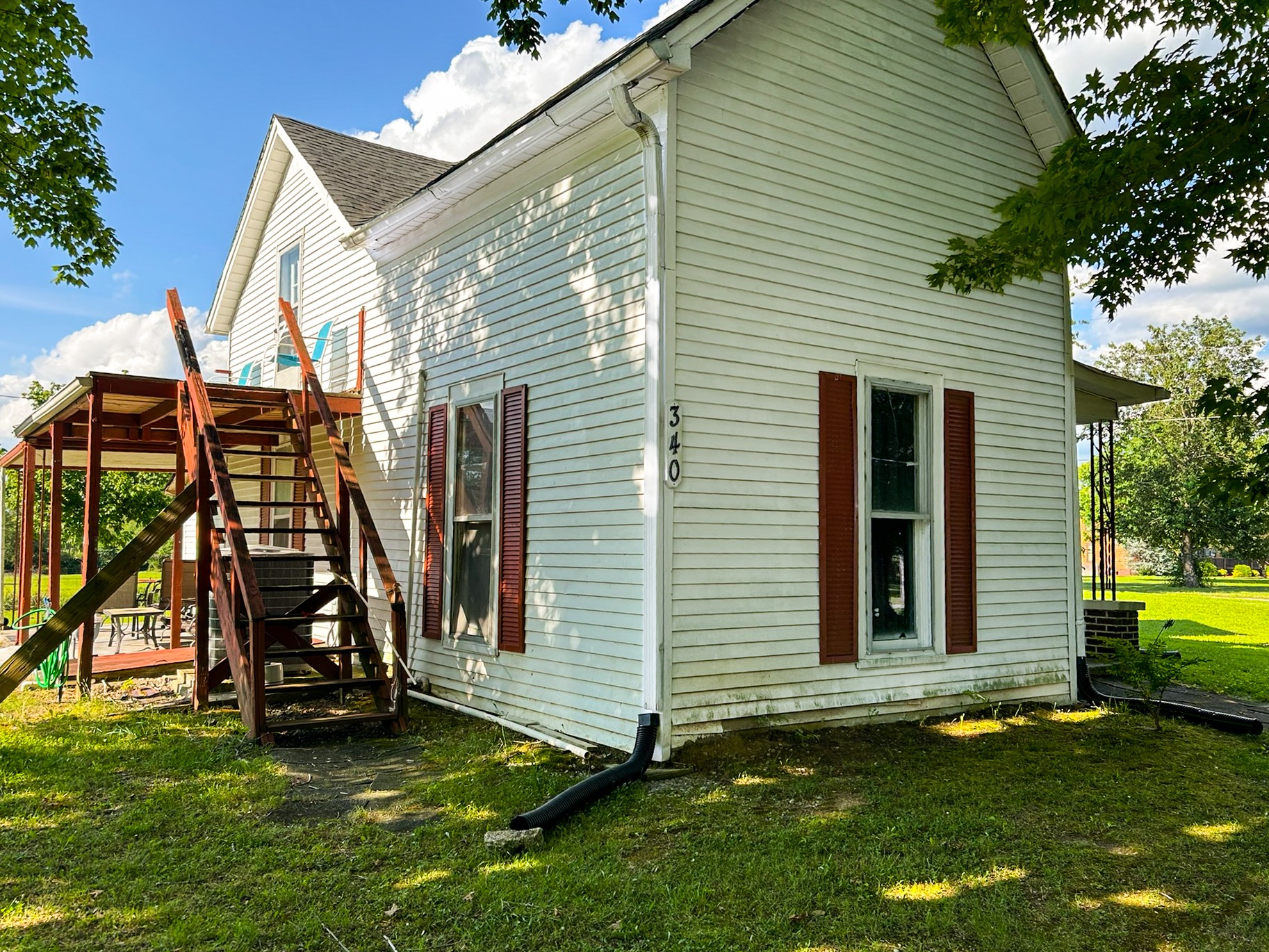 340 Blue Door Rd, Portland, TN 37148