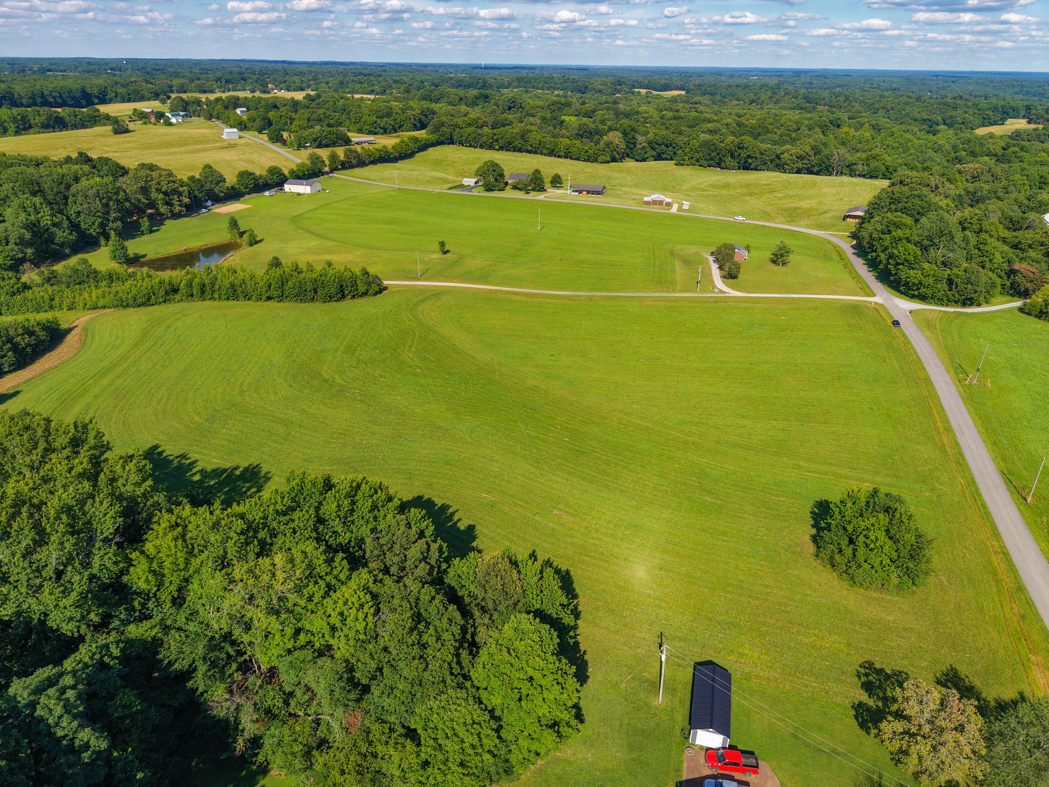 3 Poplar Ridge Rd, Chapmansboro, TN 37035