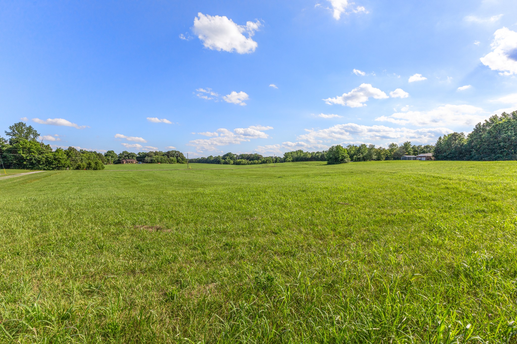 3 Poplar Ridge Rd, Chapmansboro, TN 37035