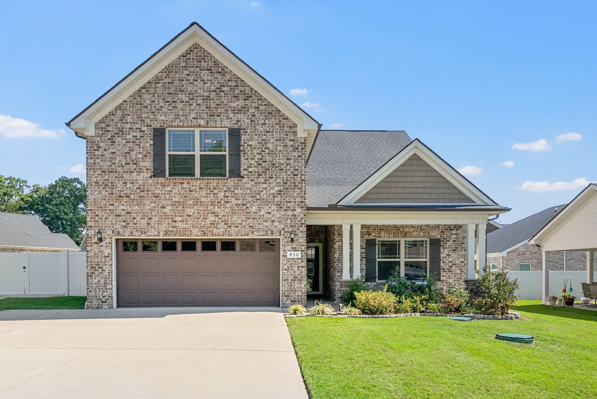 430 Clayton Ct, Pleasant View, TN 37146