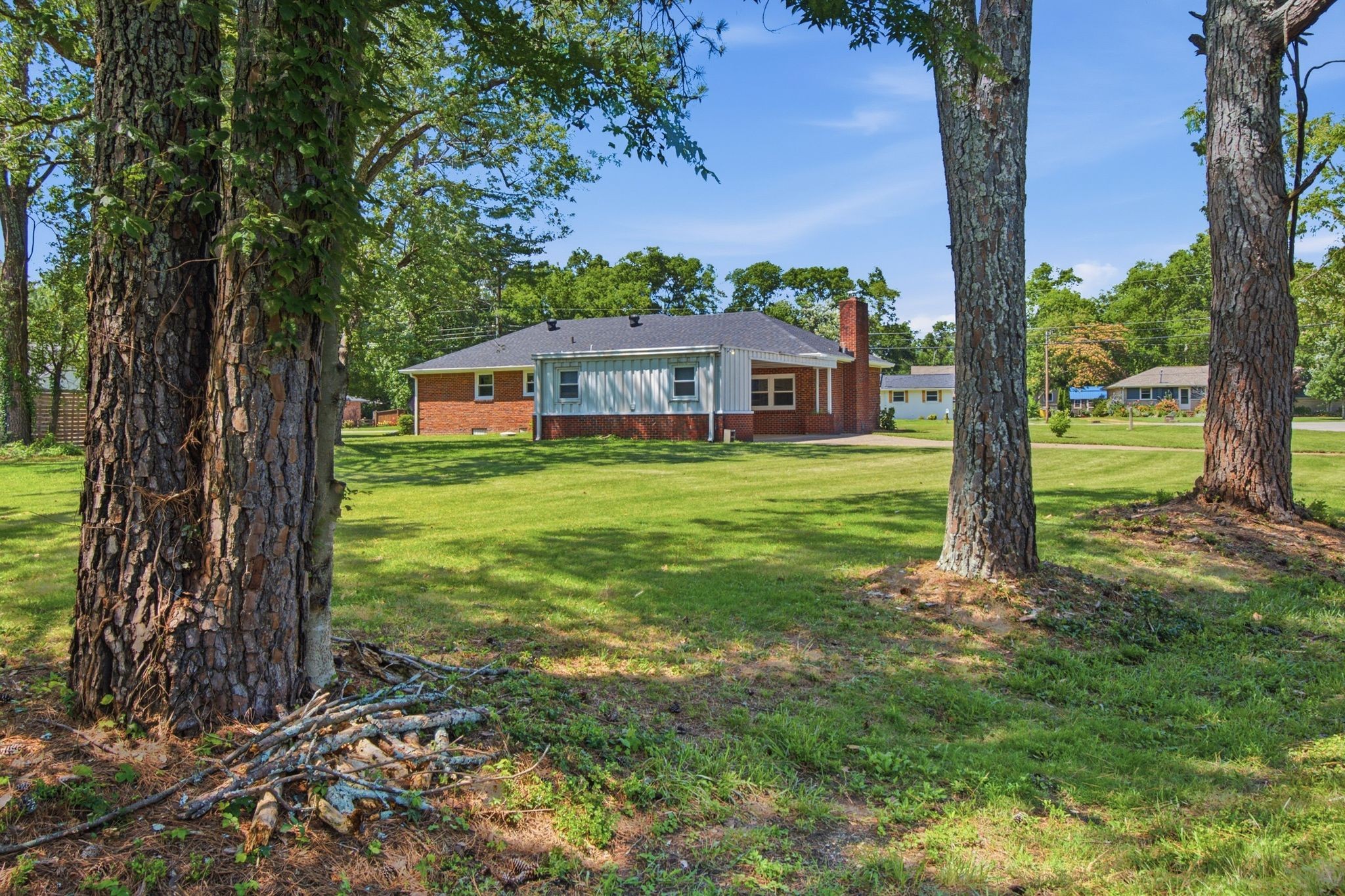 202 Derby Ln, Franklin, TN 37069